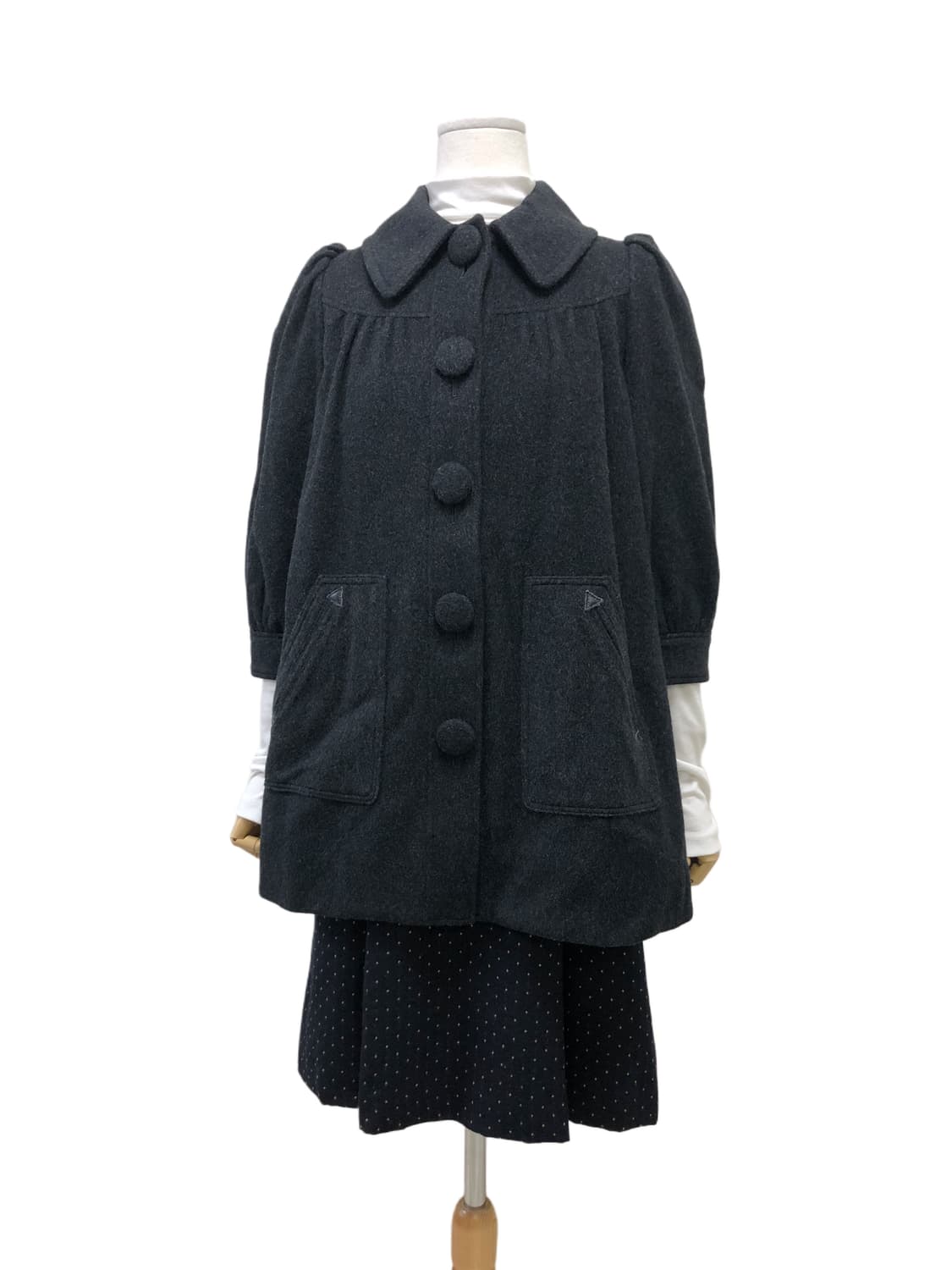 차콜 미디 핀턱 코트 상품이미지4