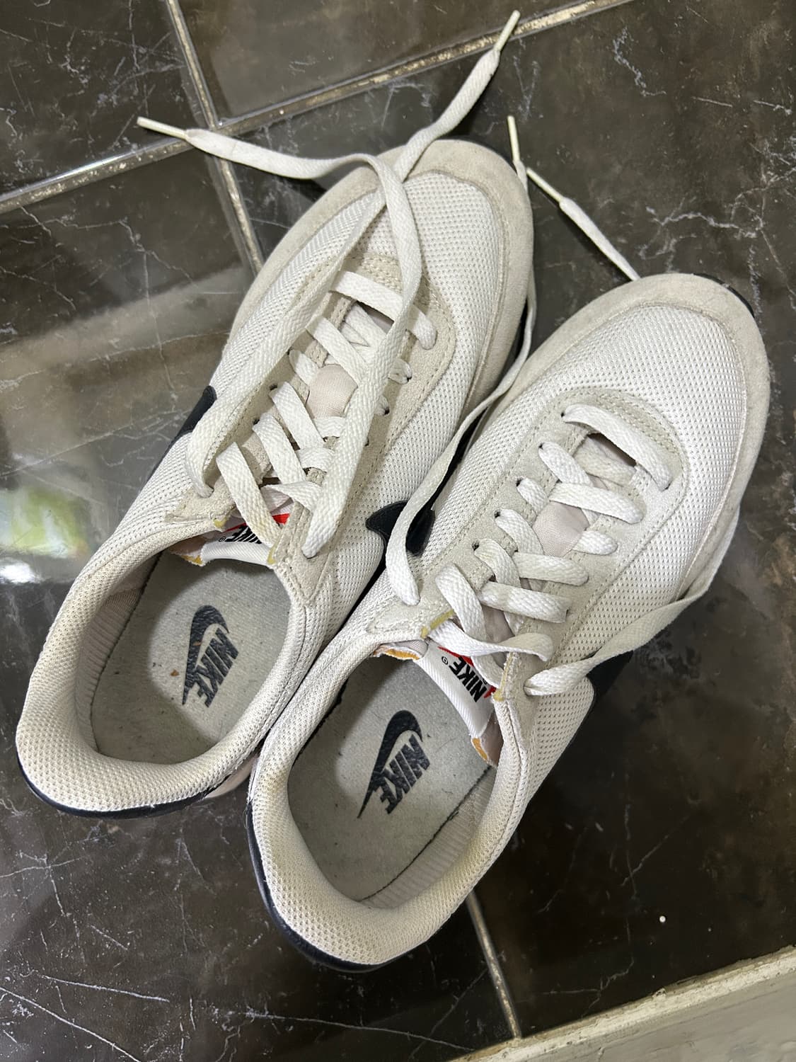 나이키 테일윈드 260 상품이미지2