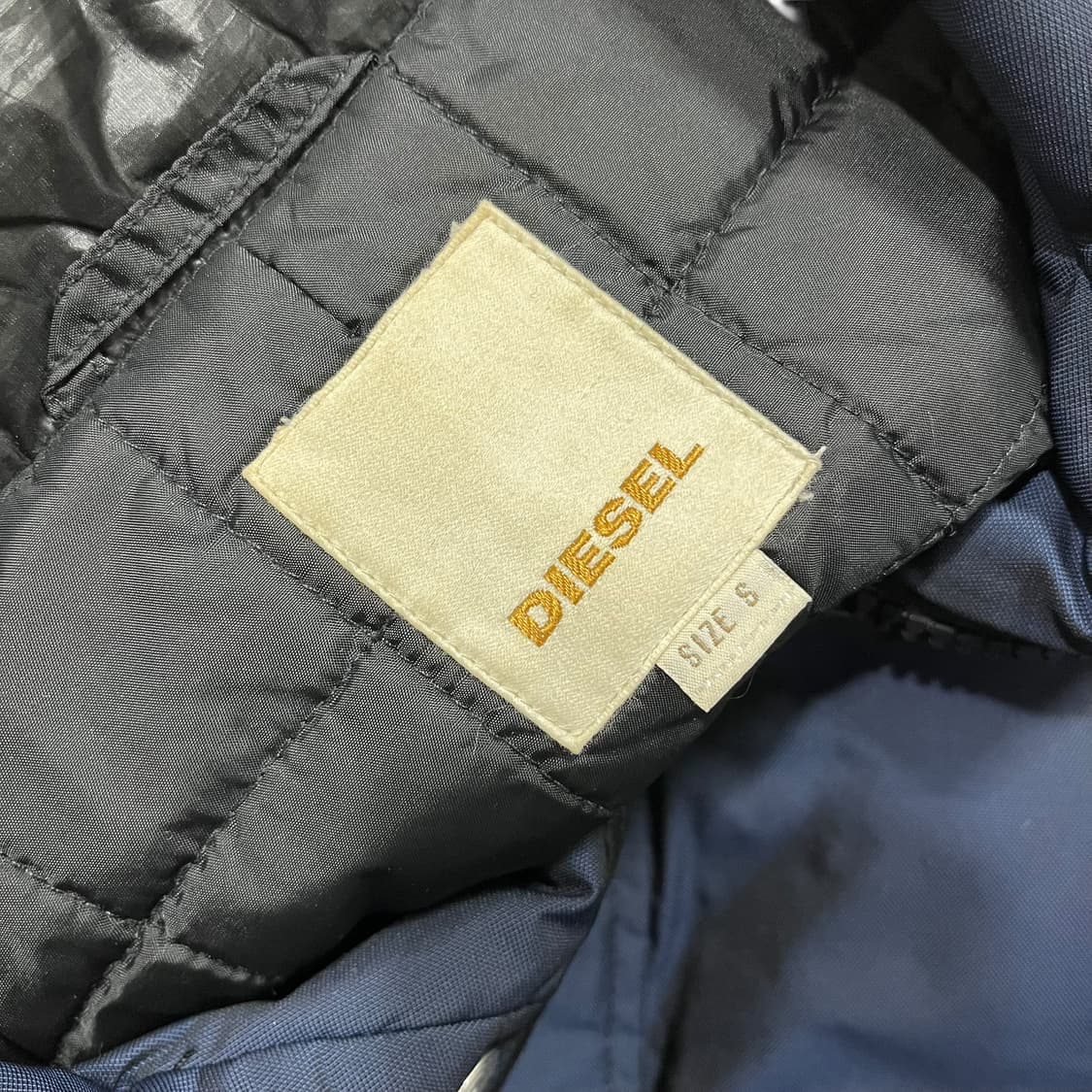 디젤 하이넥 히든 라이더 패디드 나일론 집업 자켓 상품이미지6