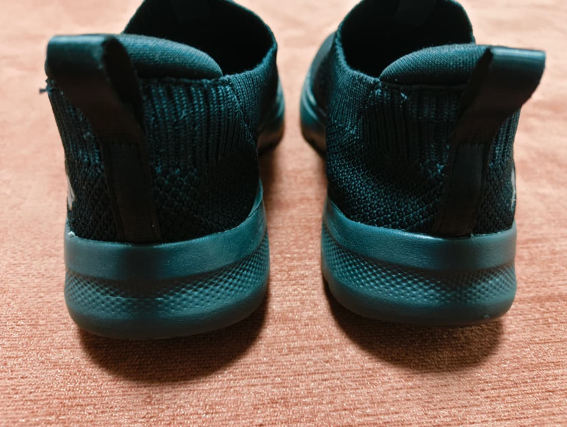 스케쳐스 고워크6 슬립온 워킹화 블랙  상품이미지5