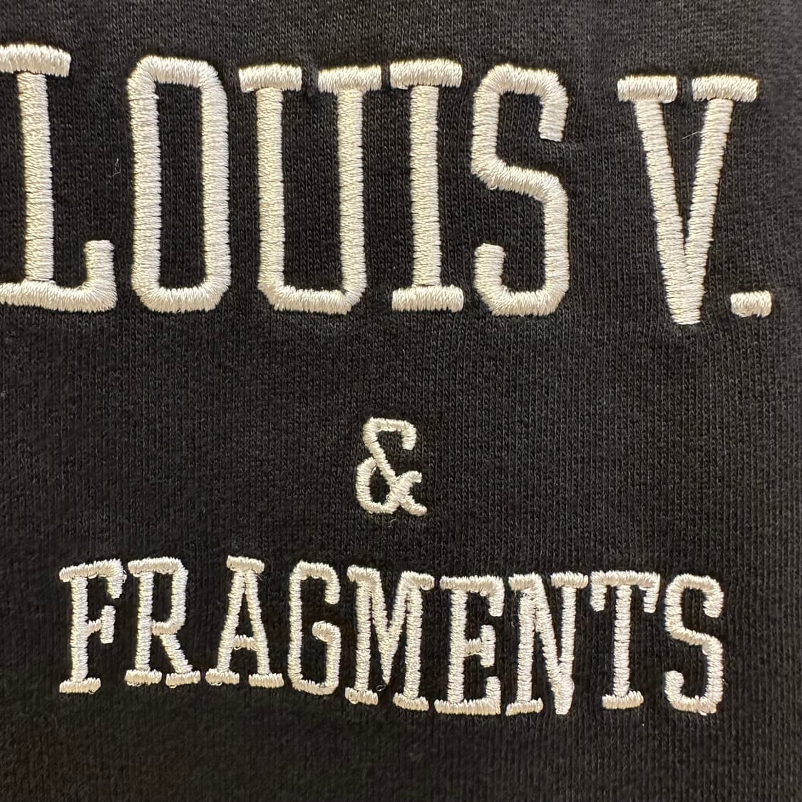 루이비통 프라그먼트 자켓 L사이즈  상품이미지3