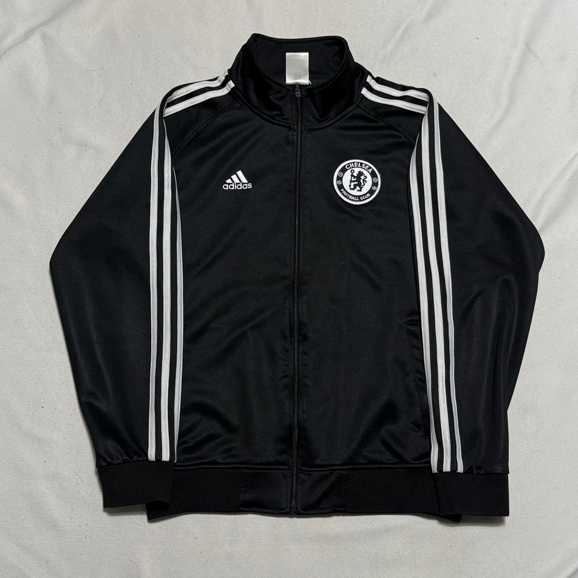 L 아디다스 첼시 블랙 트랙탑 상품이미지2