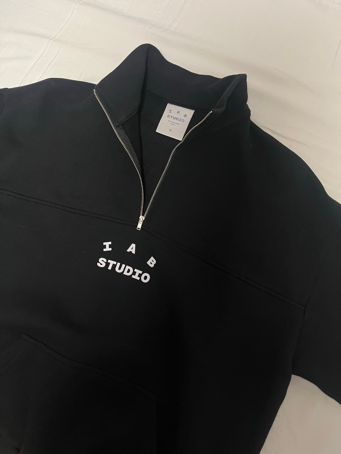 아이앱 반집업 블랙 m 상품이미지1