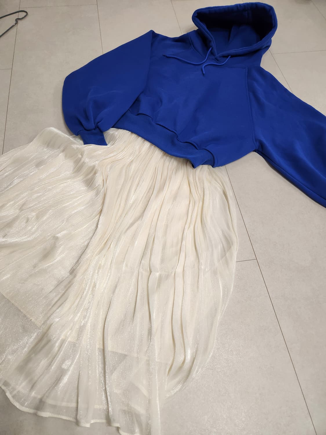 블루 기모후드크롭 상품이미지3