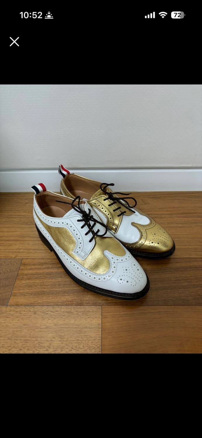 톰브라운 메탈릭 골드 화이트 윙팁 상품이미지1