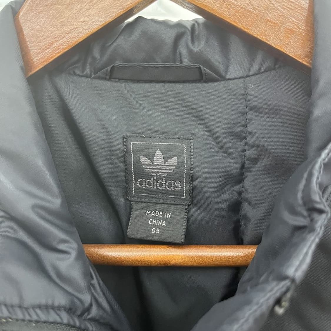 아디다스 흑탭 레트로 윈터 프렌체스카 바시티 자켓 95 C10695 상품이미지5