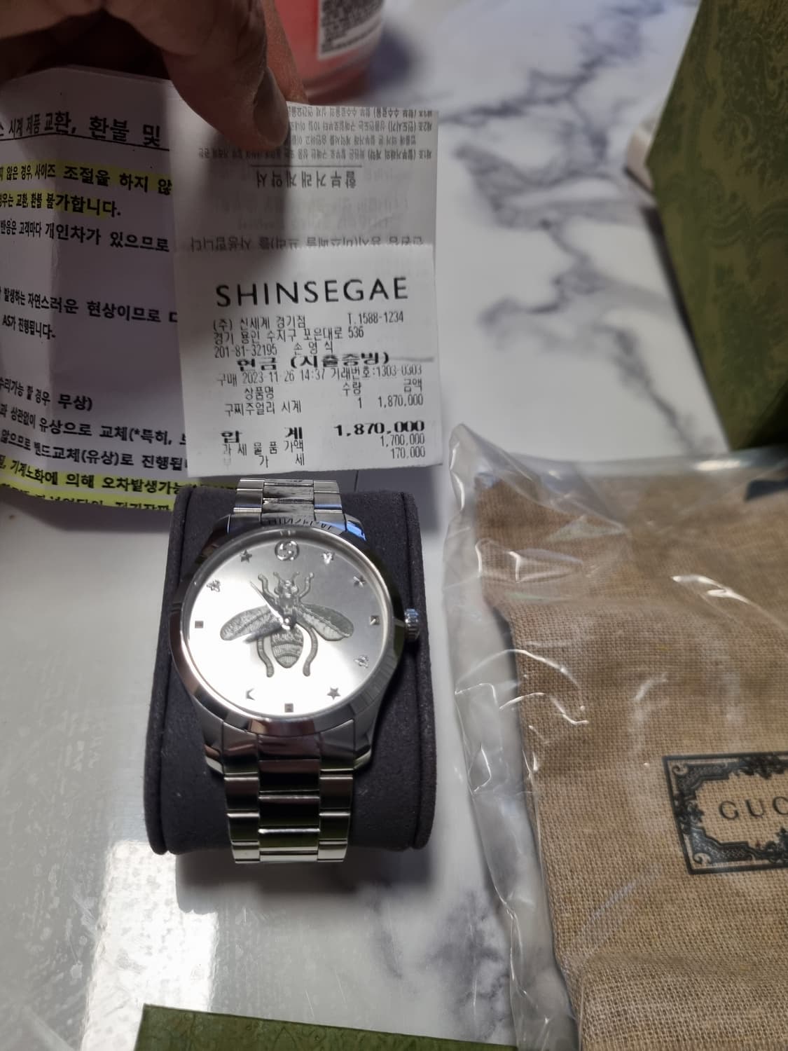 구찌  꿀벌 시계  쿼츠 38mm 상품이미지2