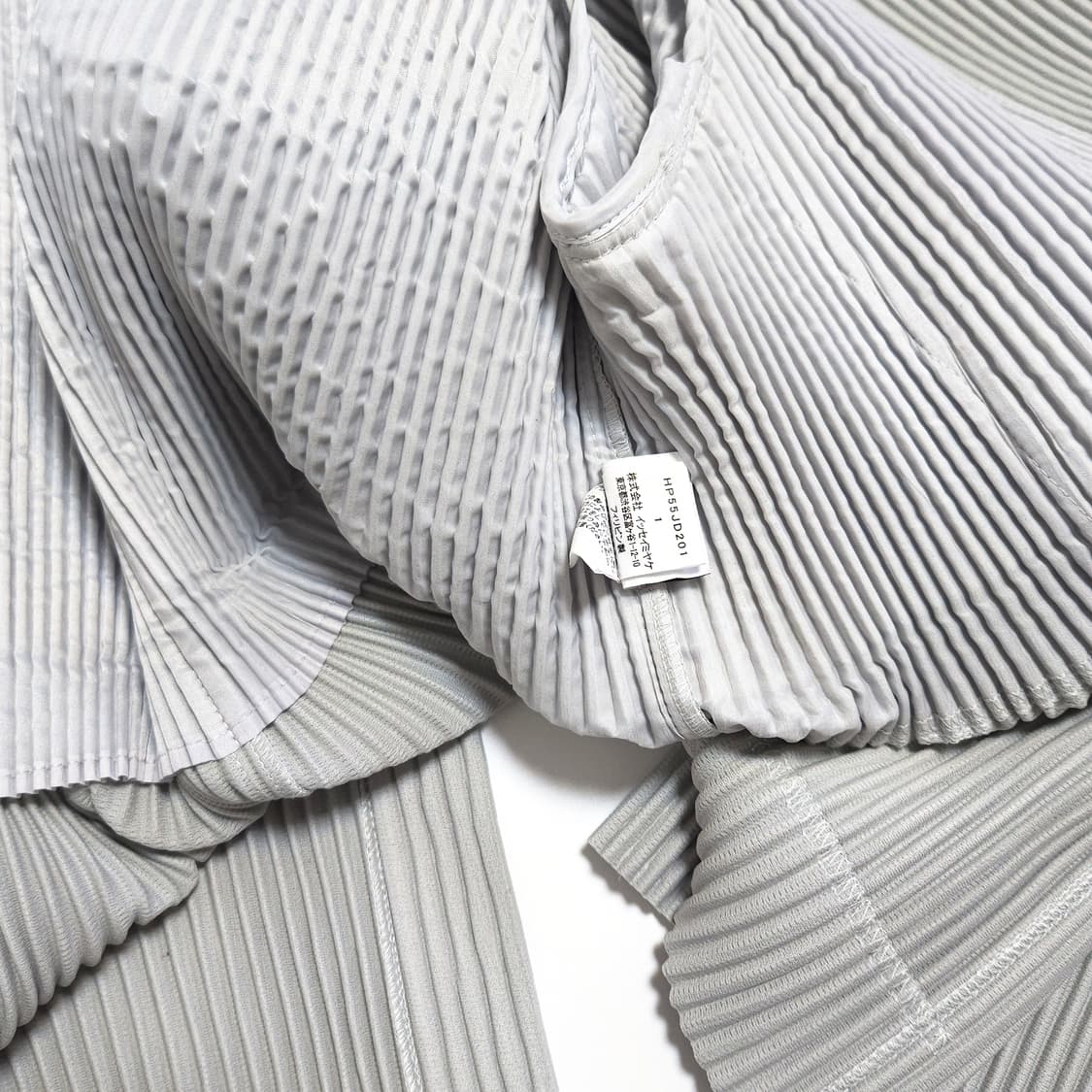 옴므 플리세 이세이미야케 베이직 테일러드 자켓 상품이미지7