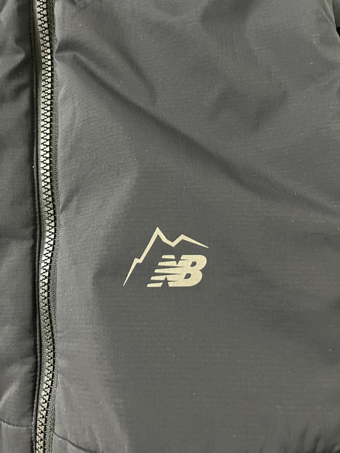 뉴발 x 케일 프리마로프트 하이브리드 자켓 블랙 M 상품이미지4