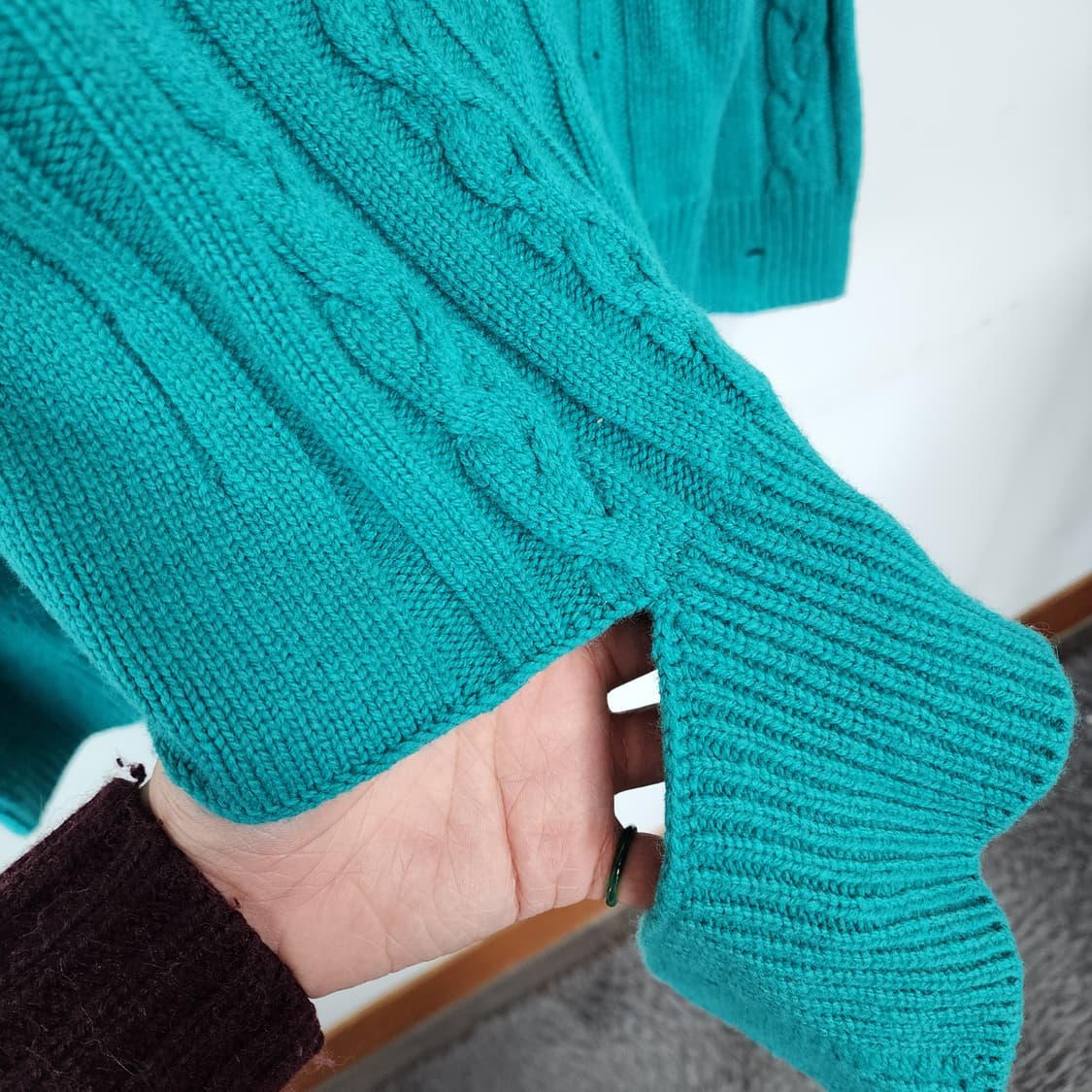 시스템 에메랄드 꽈배기 니트 상품이미지3