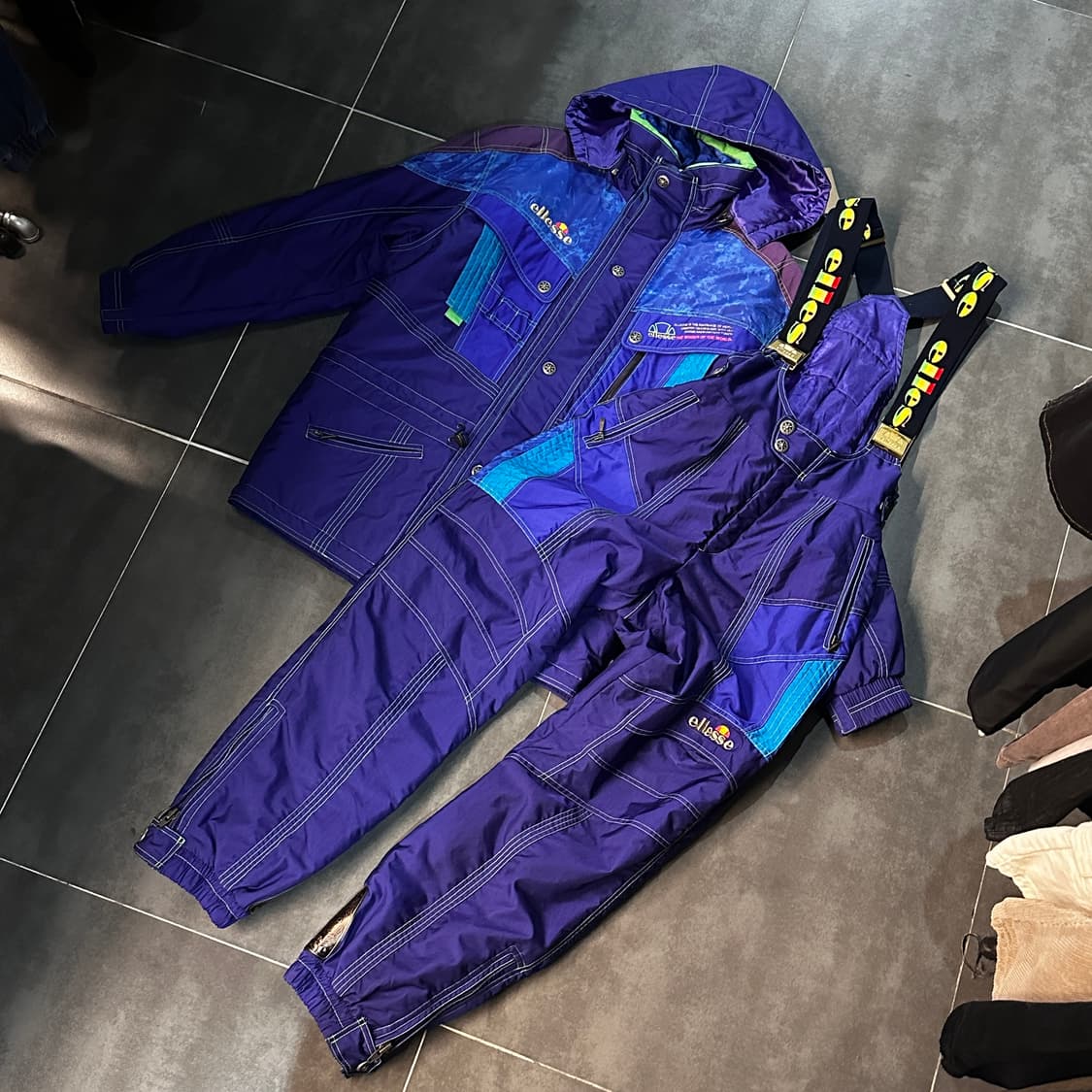 오사카 엘레쎄 스키복 set 상품이미지1