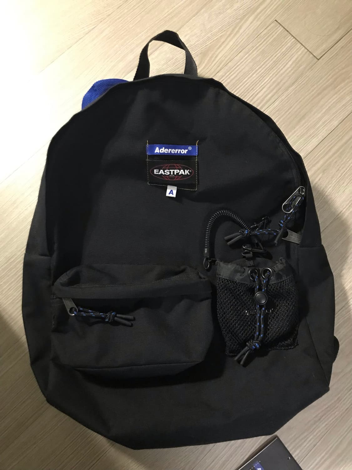 아더에러 x 이스트팩 백팩 상품이미지1