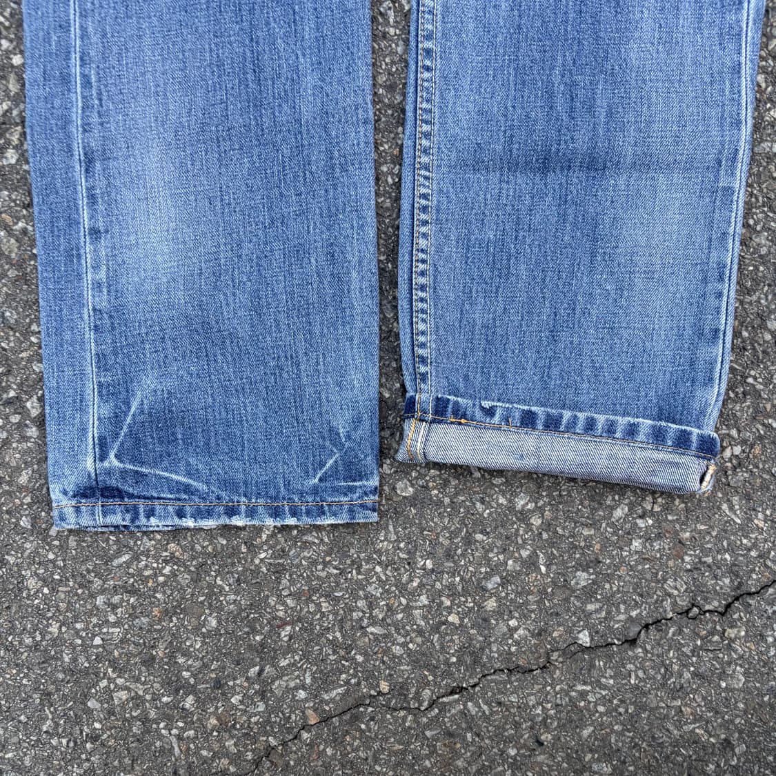 리바이스 522 슬림 스트레이트 중청 데님 (32)   상품이미지4