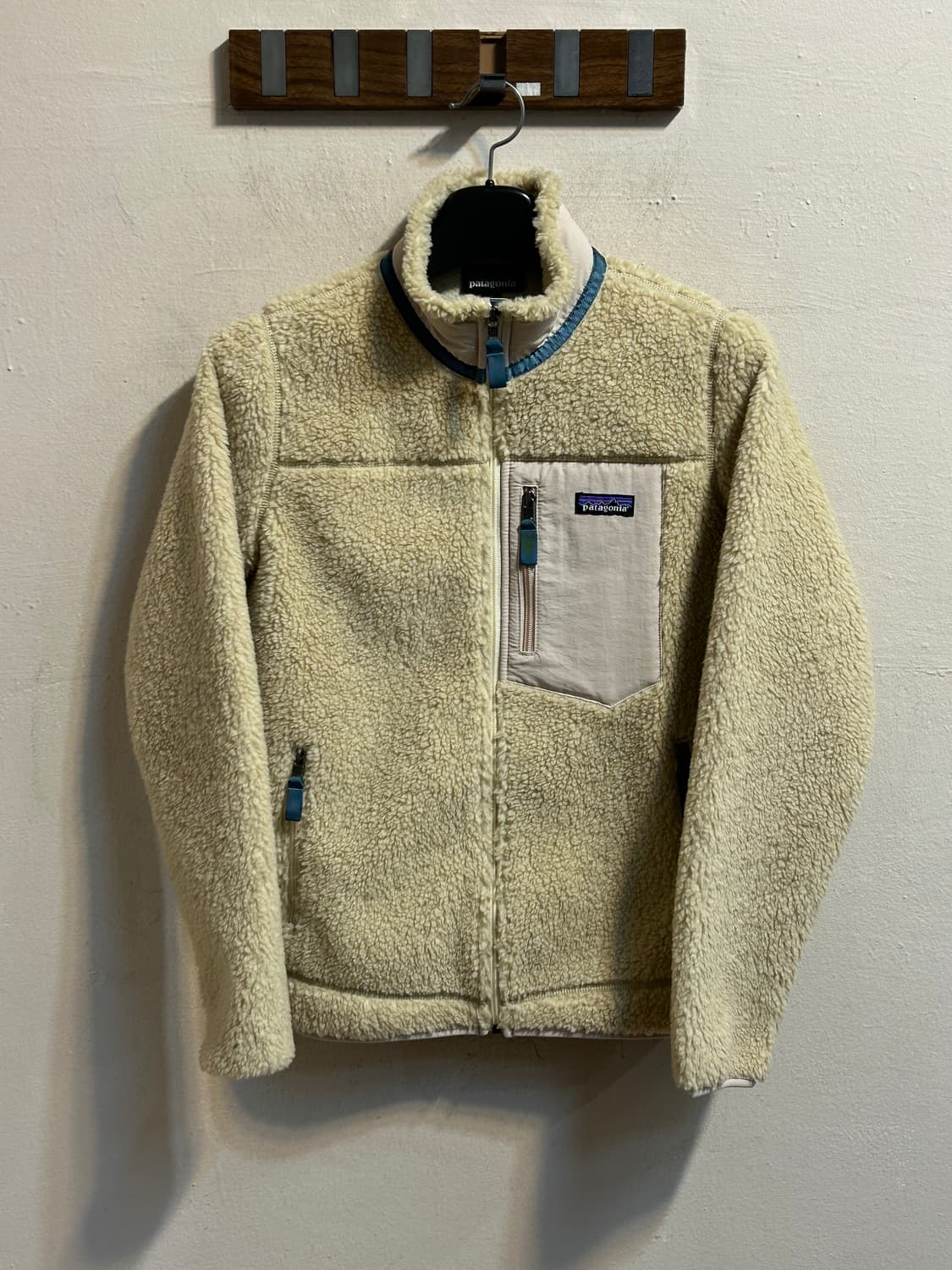 파타고니아 클래식 레트로 플리스 자켓 상품이미지1
