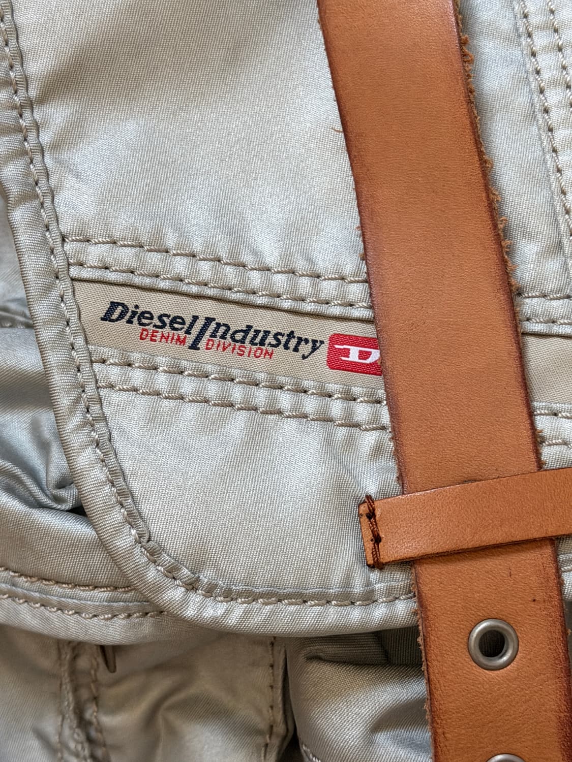 디젤 실버 백팩 상품이미지2