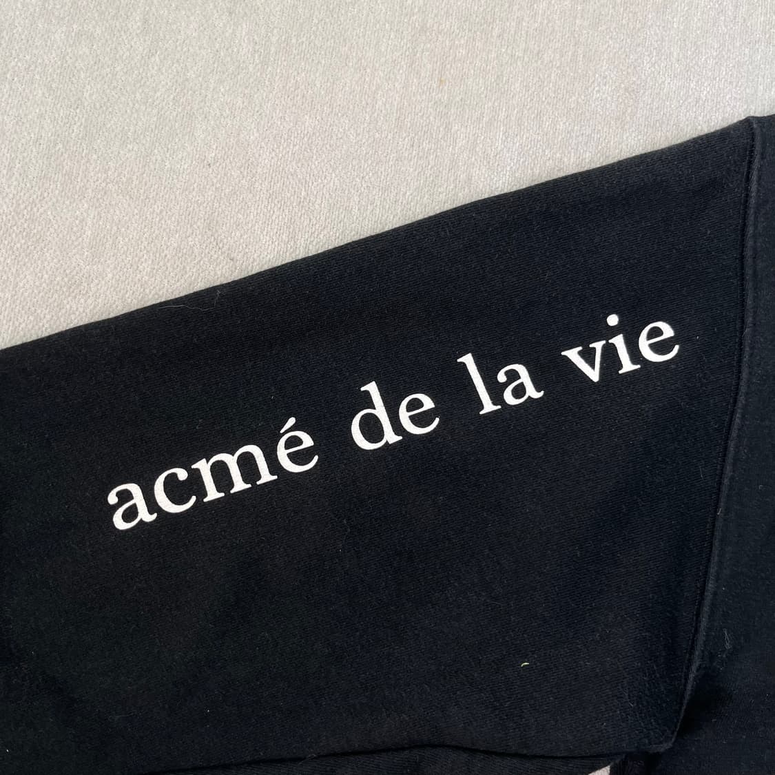 105 아크메드라비 후드티 상품이미지4