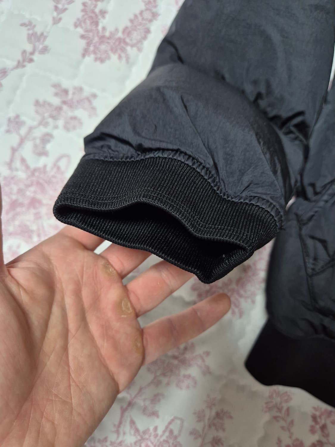 정품 스톤아일랜드 크링클랩스 패딩 95-M 블랙 상품이미지4