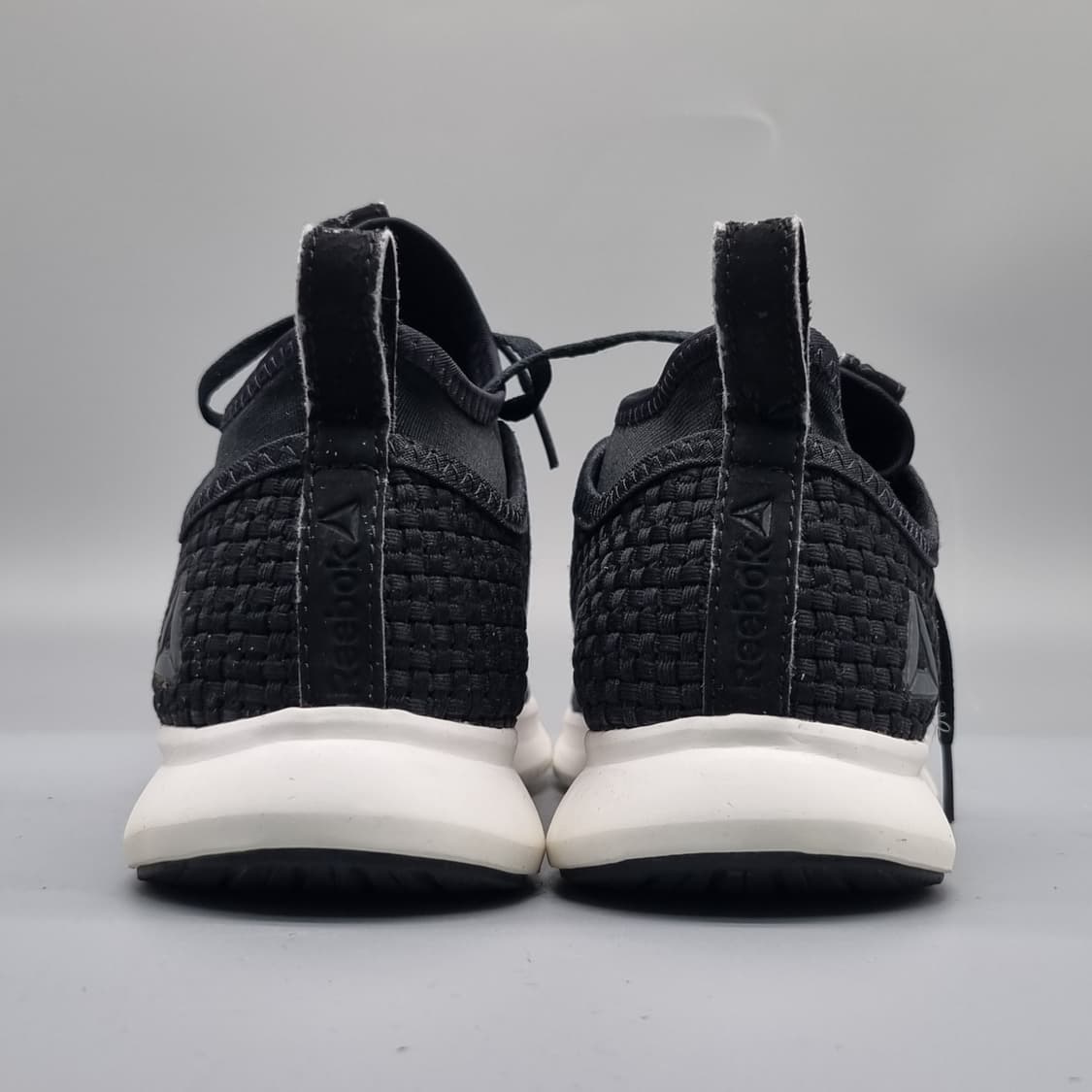 리복 플러스러너  블랙 운동화250 상품이미지4