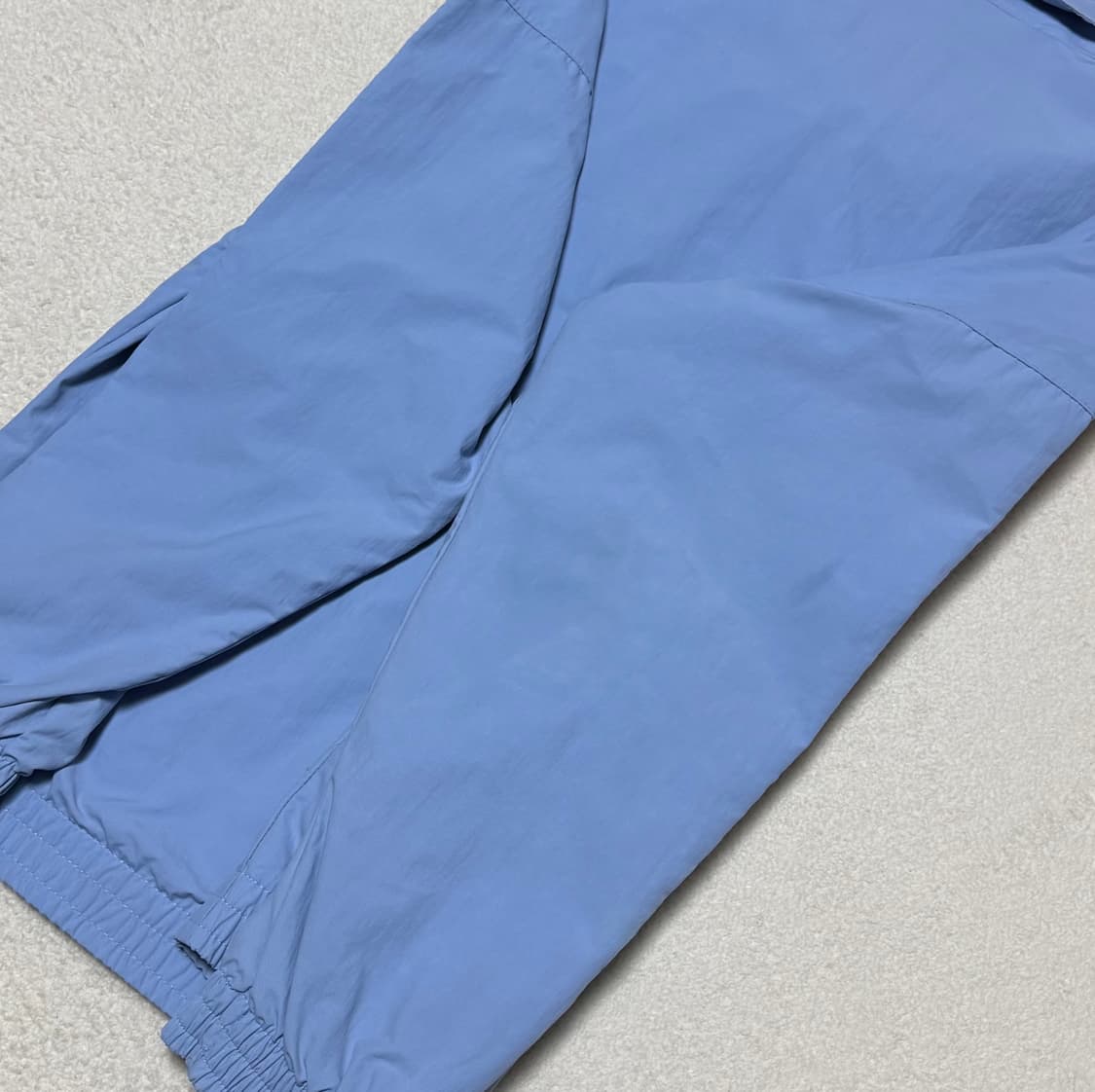 아디다스 시나모롤 스카이블루 바람막이 상품이미지10