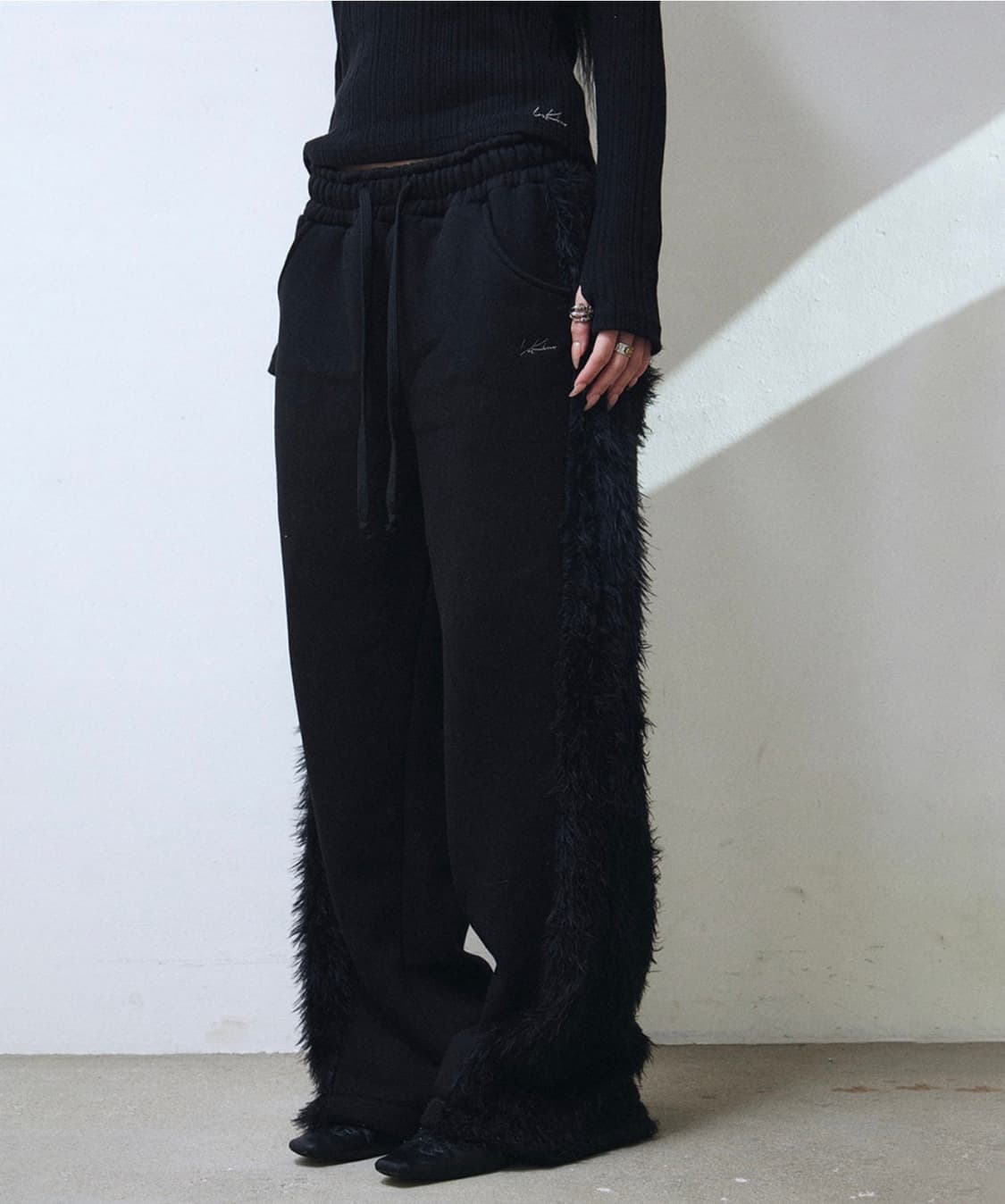 Lekim 블랙 퍼 트리밍 와이드 스웻팬츠 2 새상품 상품이미지1