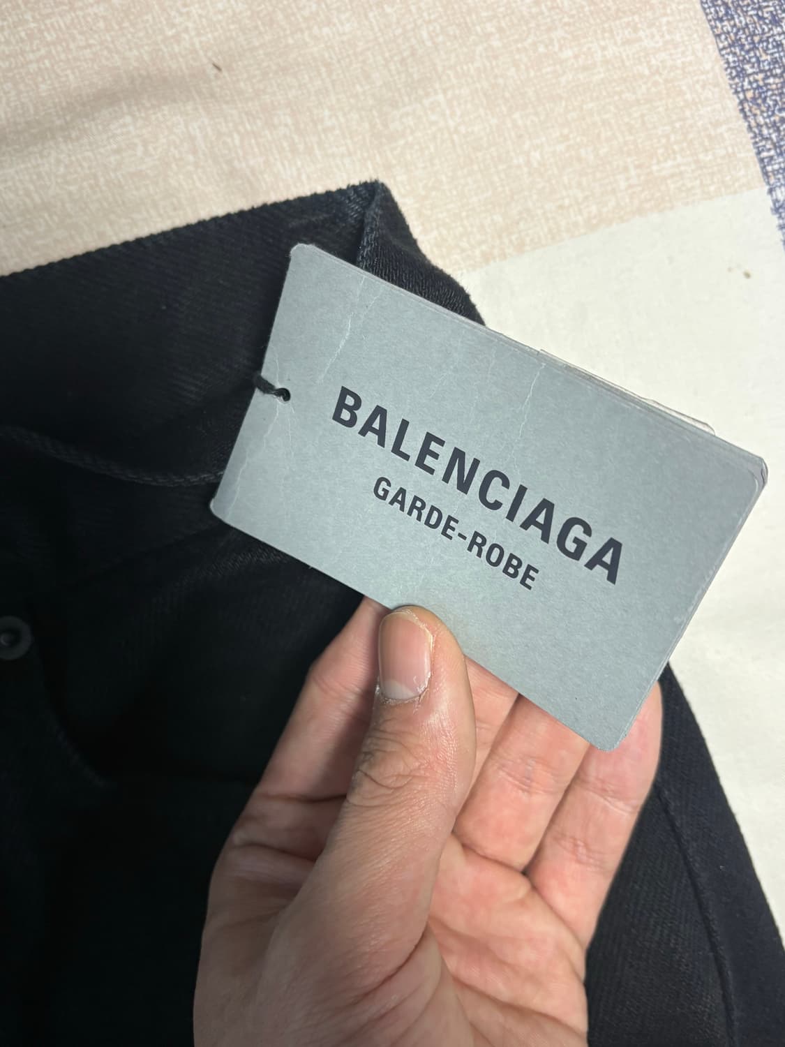 발렌시아가 가드로브 릴렉스핏 데님 팬츠 블랙 30사이즈 상품이미지7