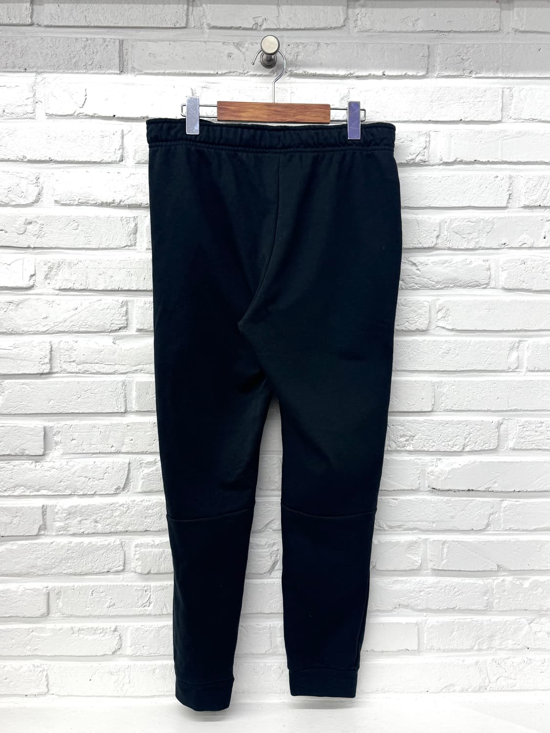 나이키 블랙 스웻팬츠 상품이미지4