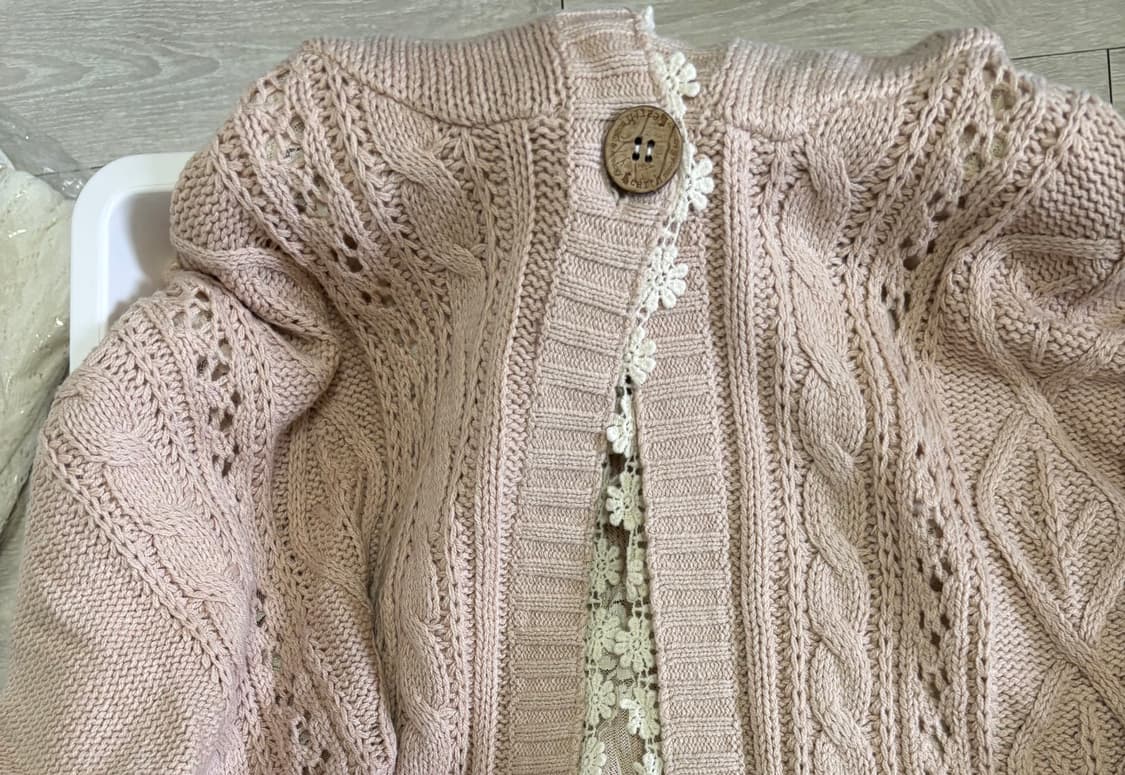 어스뮤직 모리걸 핑크 케이프 판매합니다 상품이미지5