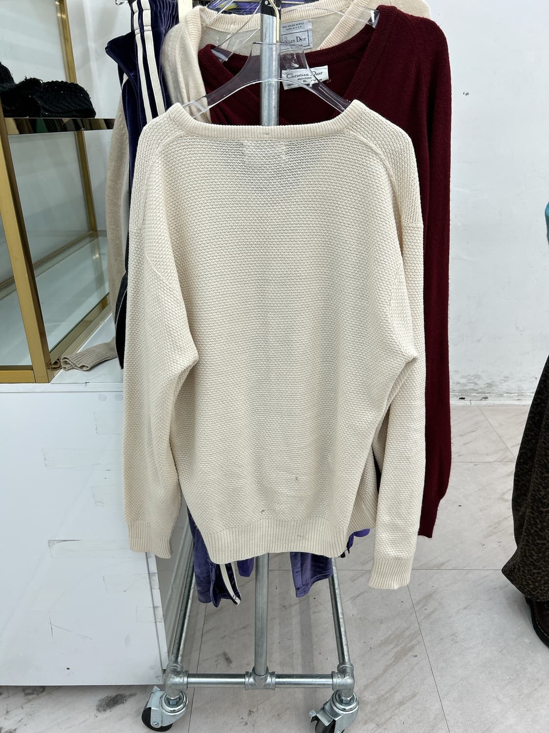 디올니트 도디트 아이보리 V넥 와플 니트 상품이미지2