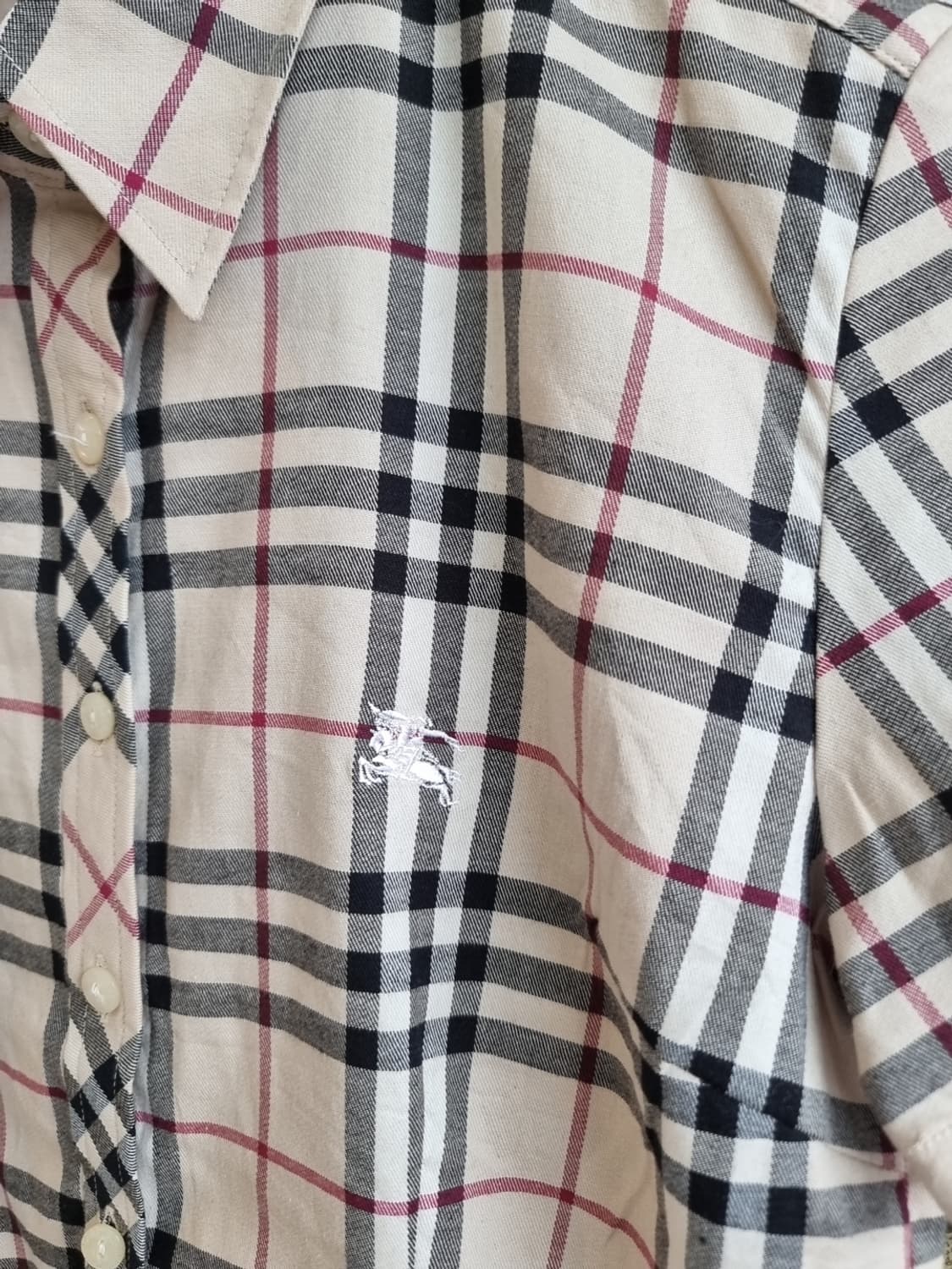 BURBERRY LONDON(버버리 런던) 여성 체크 반팔 셔츠. 상품이미지2