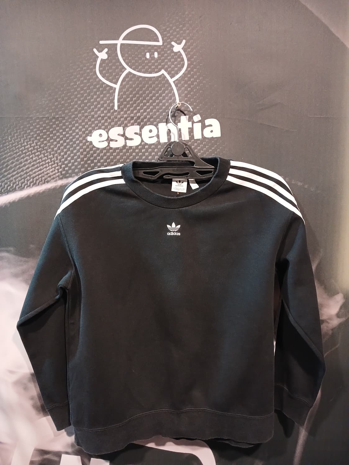 아디다스 센터 로고 맨투맨 상품이미지1