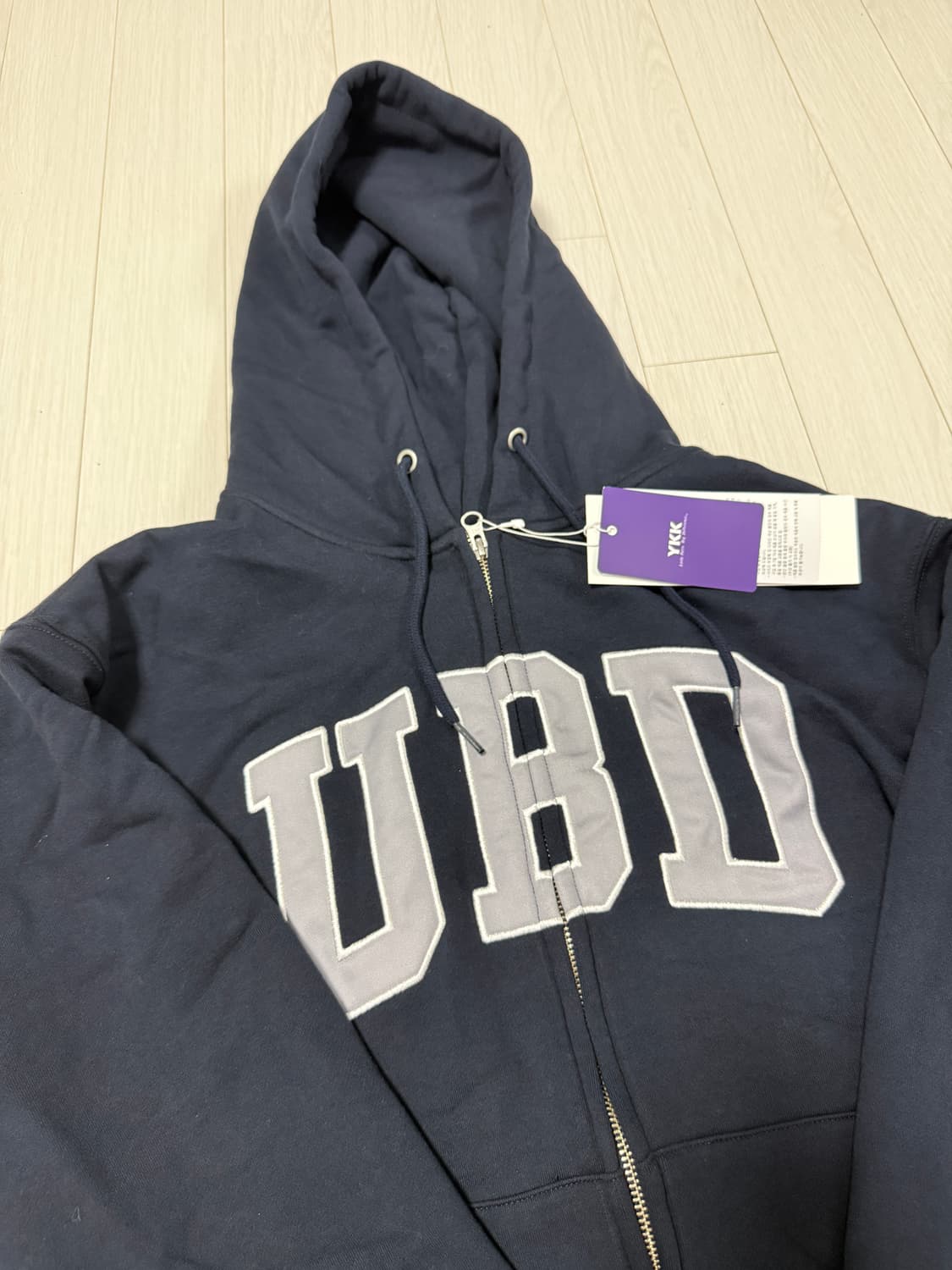 플리마켓🔥 어반디타입 아플리케 후드 집업 네이비 상품이미지2