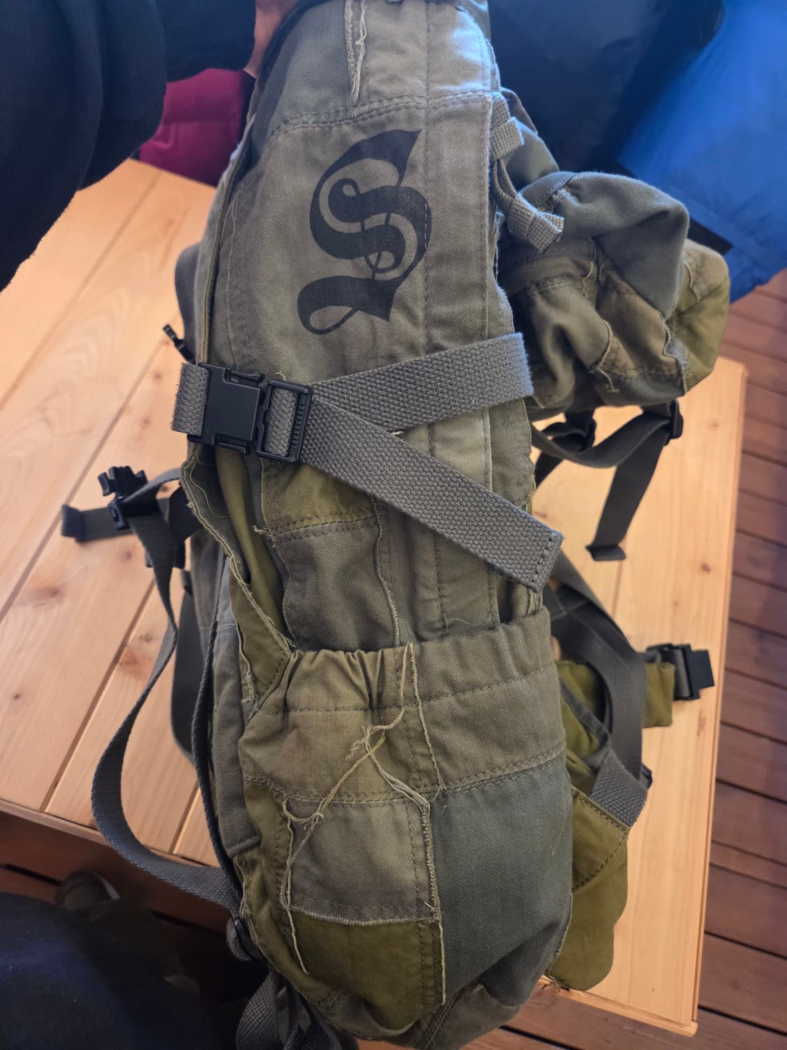 슈프림 X 준야 패치워크 백팩 올리브색 상품이미지5