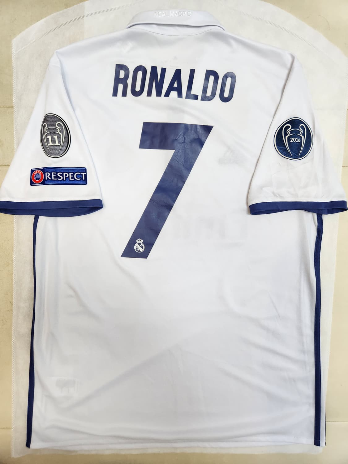 16/17 레알마드리드 호날두 상품이미지1