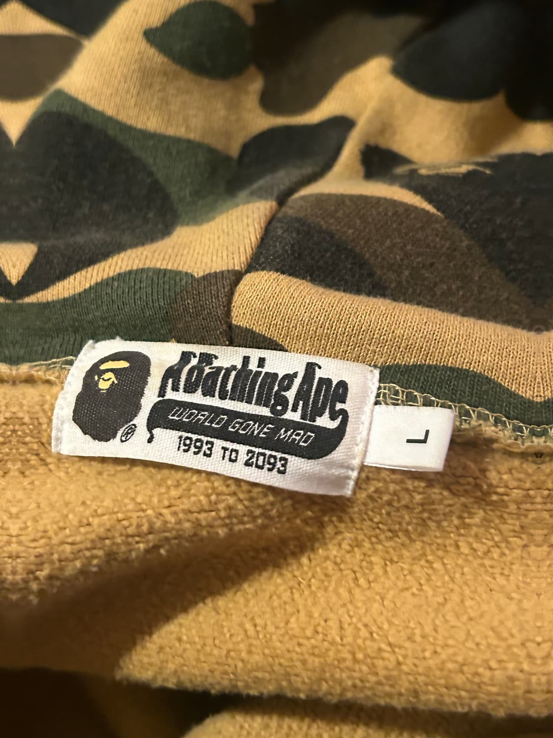 베이프 샤크후드 L 상품이미지3