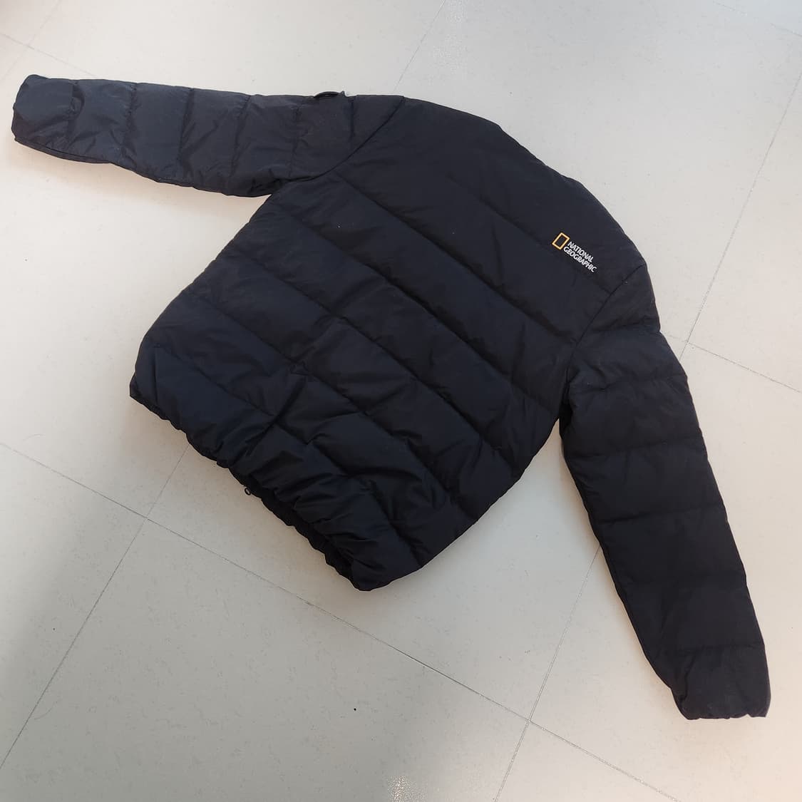 내셔널지오그래픽 와펜 블랙 경량패딩 상품이미지3