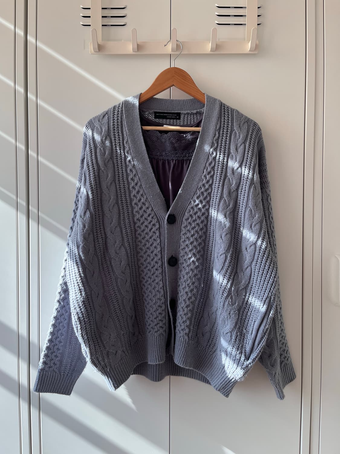 Confirm vintage 소라 꽈배기 브이넥 니트 가디건  상품이미지2