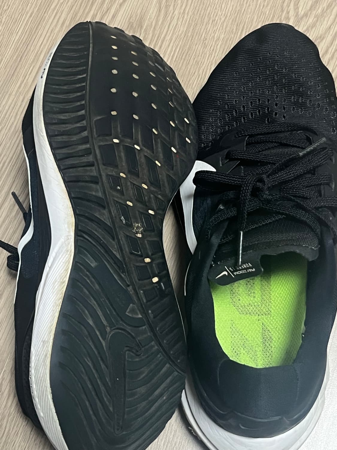 나이키 운동화 에어 줌 페가수스 런닝화 265mm 상품이미지2