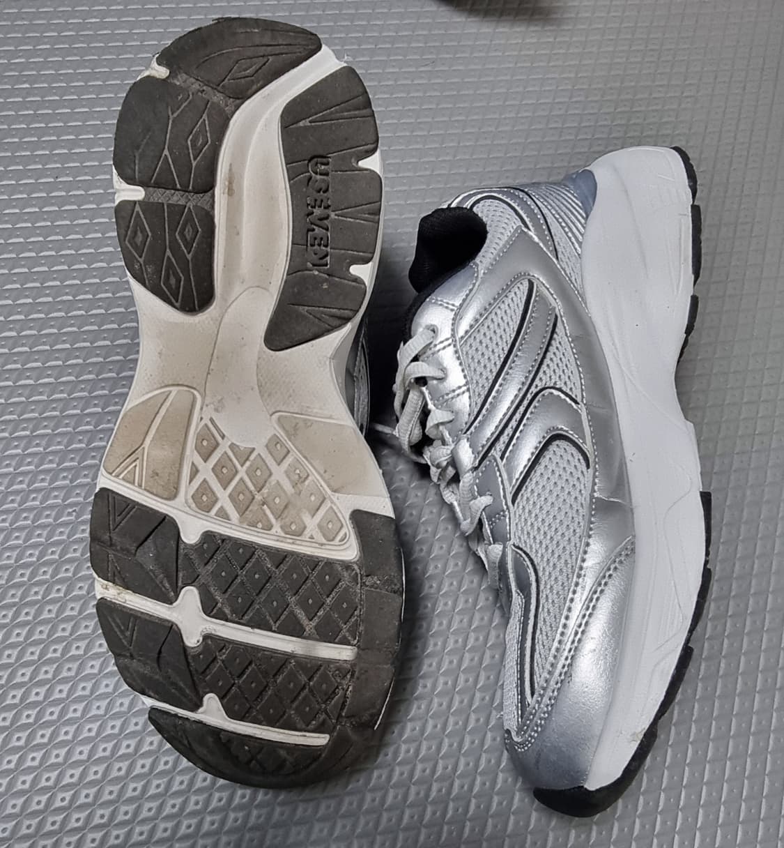 유세븐 작업용 운동화 상품이미지4