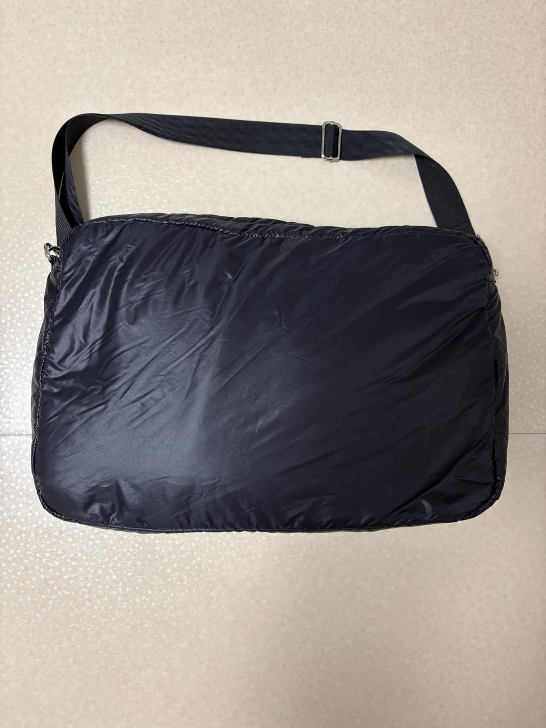 아페쎄 파일럿 봄버 백 블랙 상품이미지3