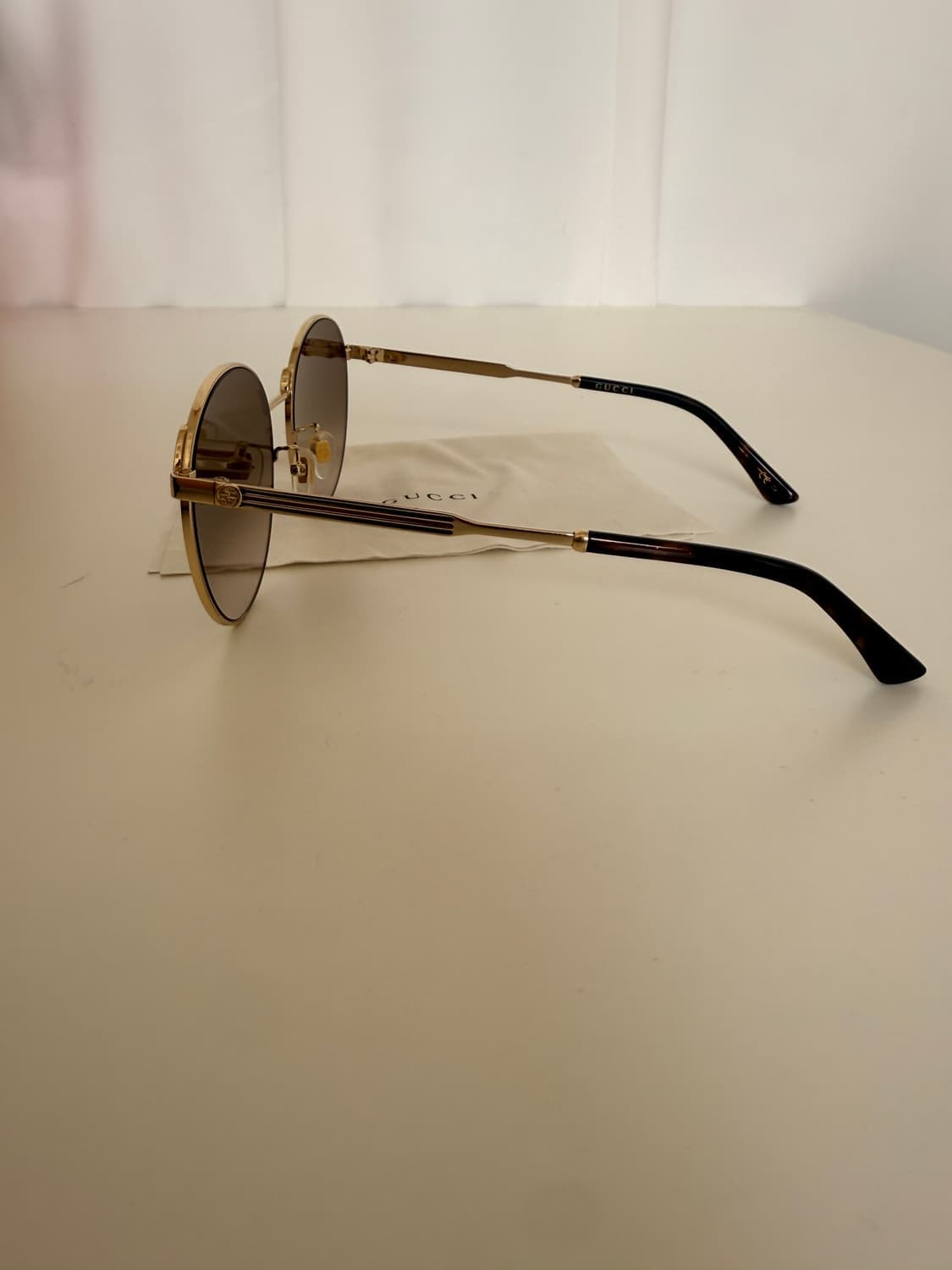 구찌(Gucci)의 GG0206SK 라운드 메탈 선글라스 상품이미지2