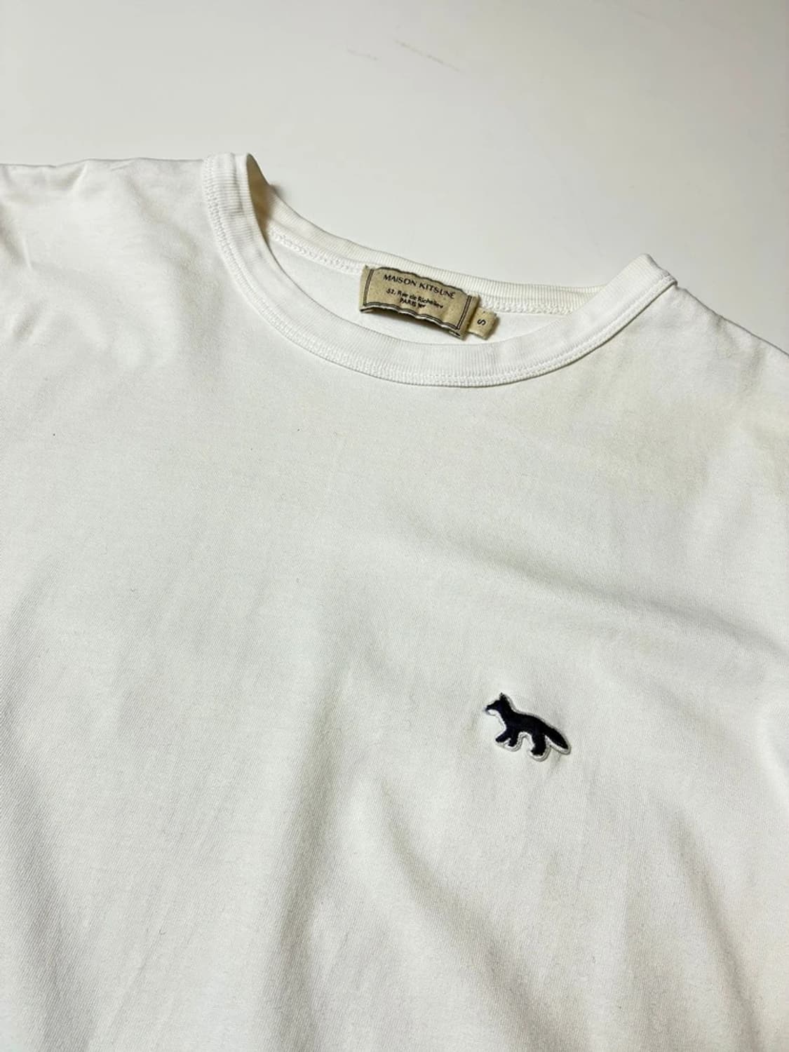 메종키츠네 로고 반팔 티셔츠 PN8572 상품이미지3