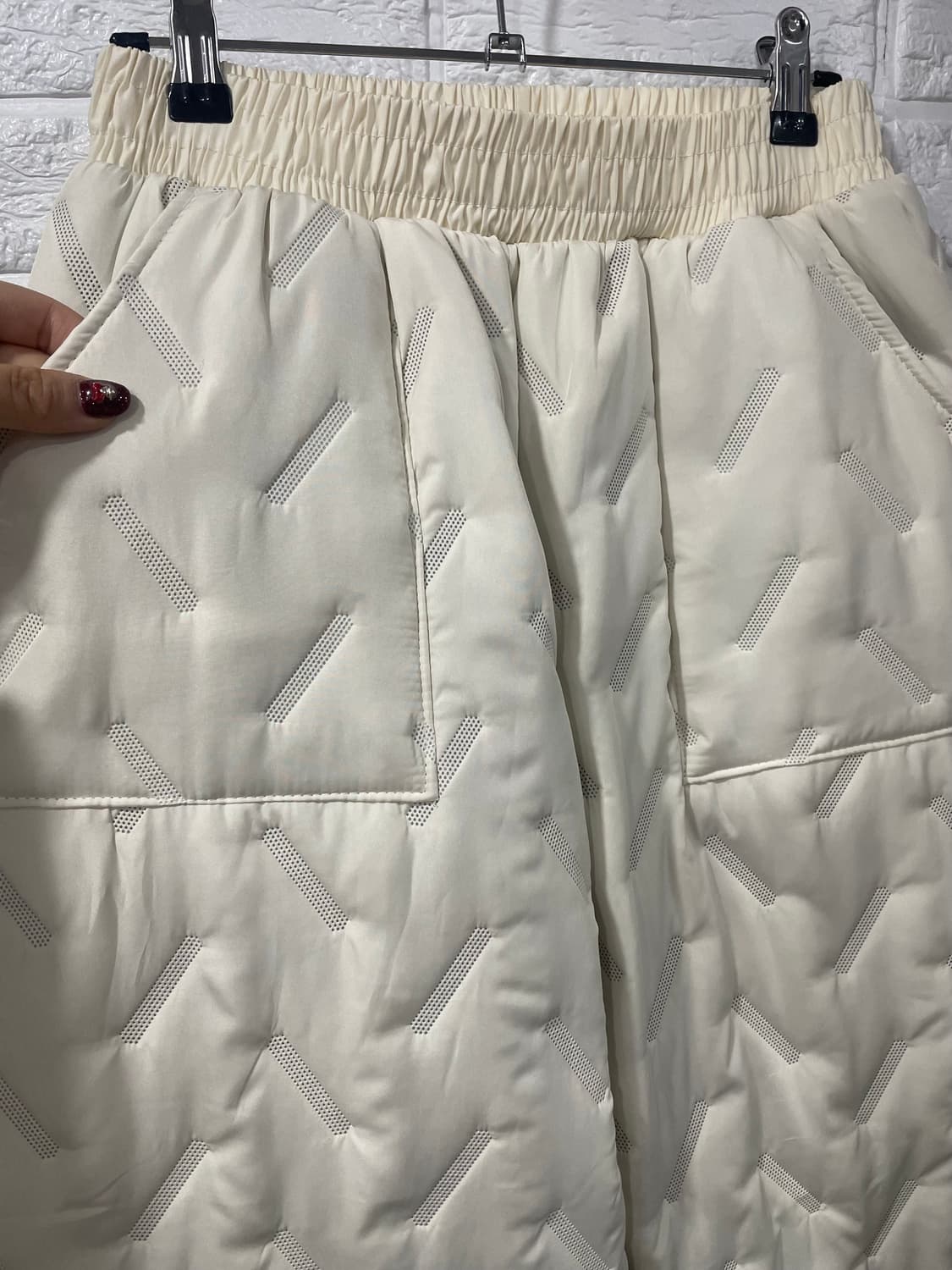 밴딩 누빔조거바지 패딩바지 새상품:) 누빔패딩팬츠겨울바지 상품이미지3