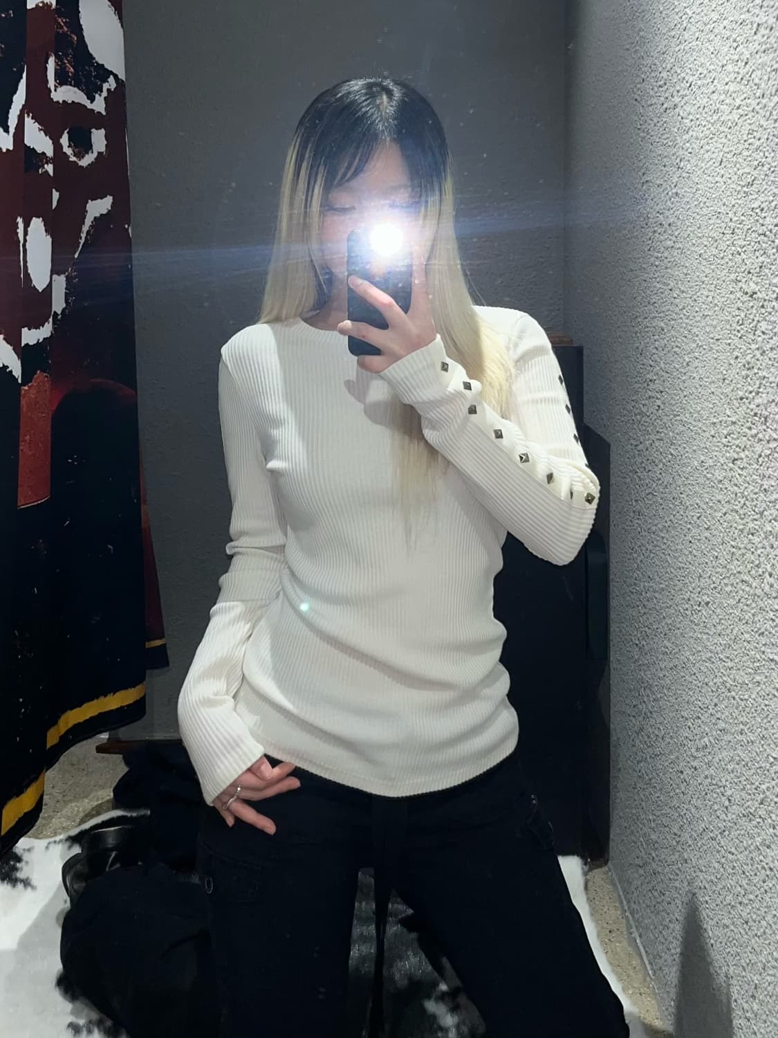 에고이스트 스터드 디테일 롱슬리브 상품이미지2