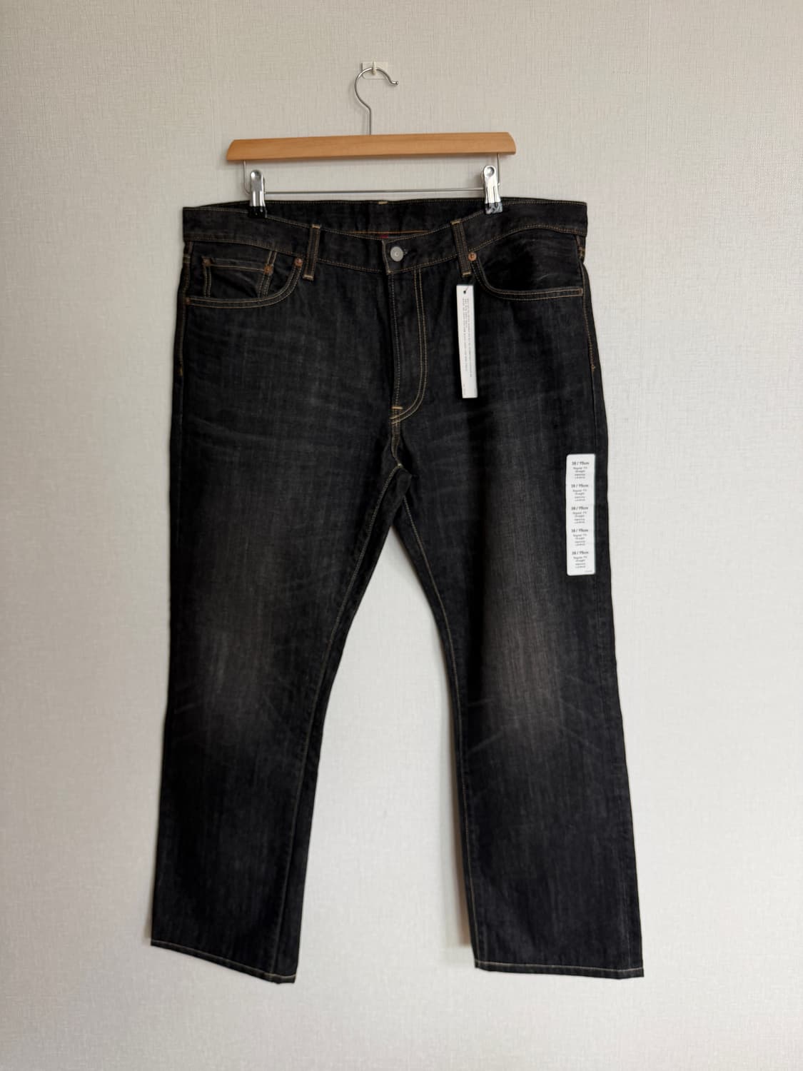 유니클로 블랙데님 상품이미지2