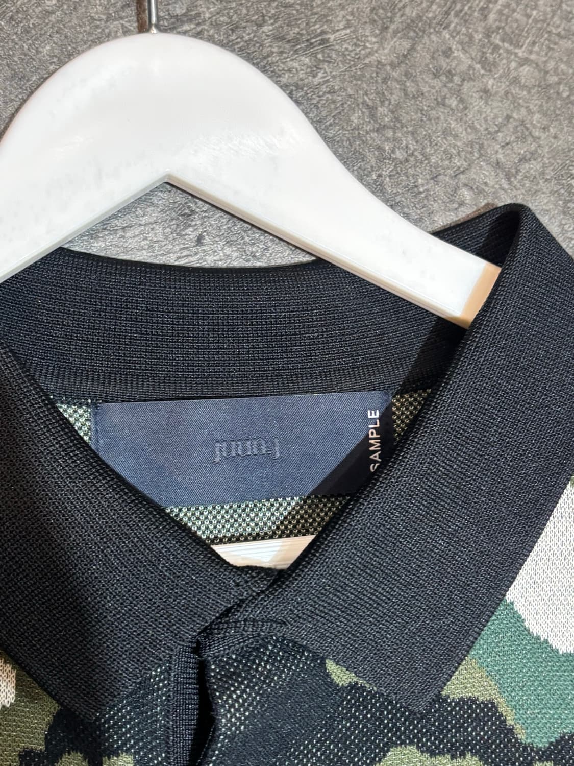 JUUNJ 준지 밀리터리 카모 럭비 반팔티셔츠 상품이미지4