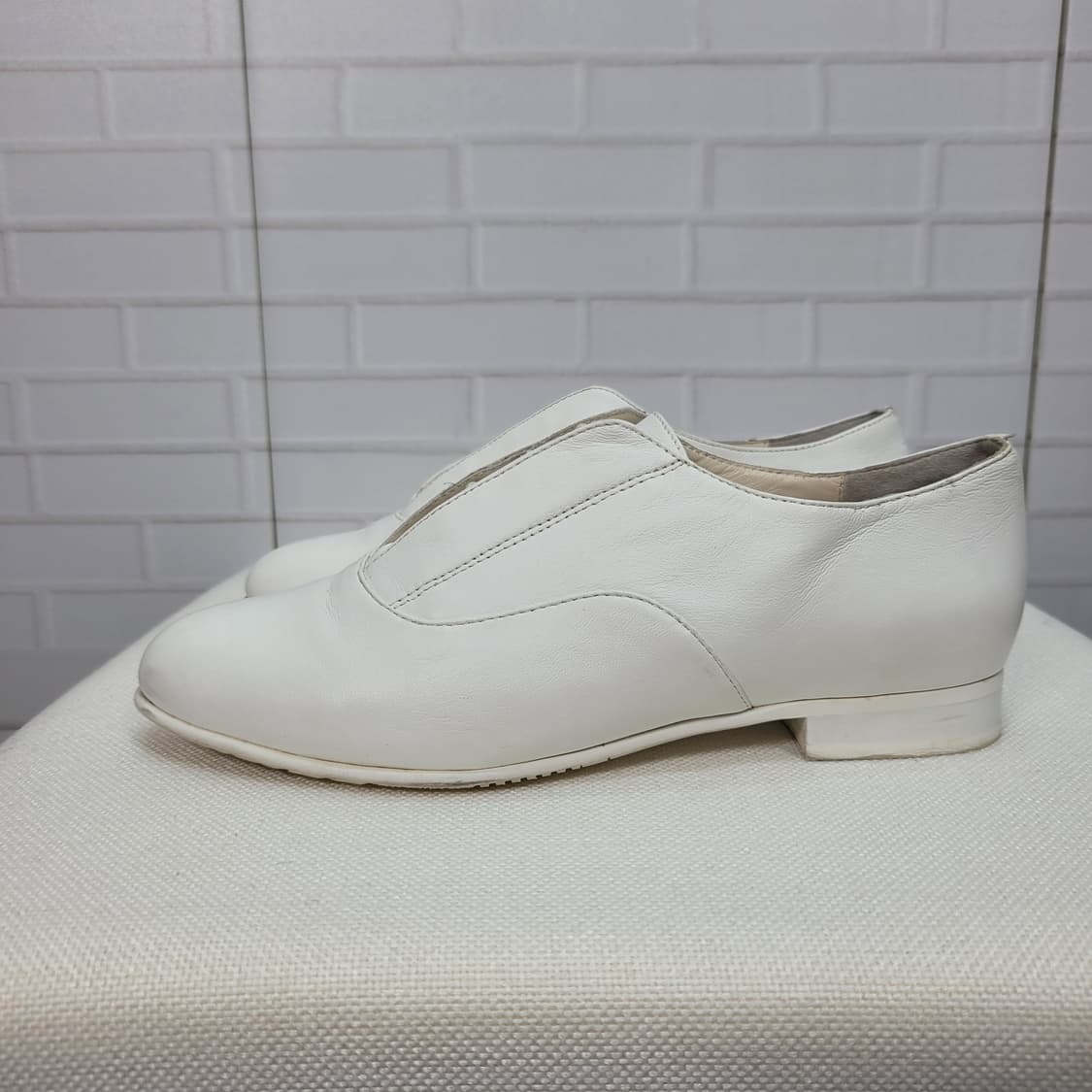 SUECOMMA BONNIE 슈콤마보니 화이트 스니커즈 로퍼 신발 235 상품이미지3