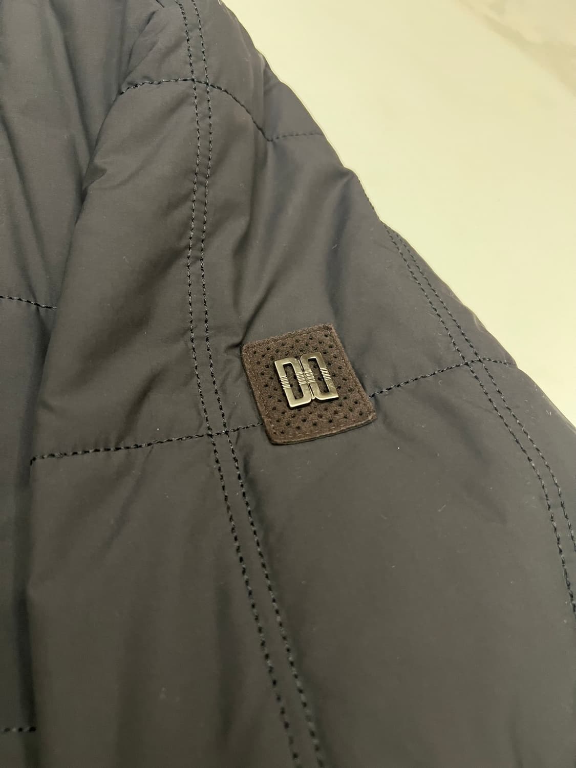 닥스 블랙 자켓 (토끼털, 밍크털 내피조끼) 상품이미지4