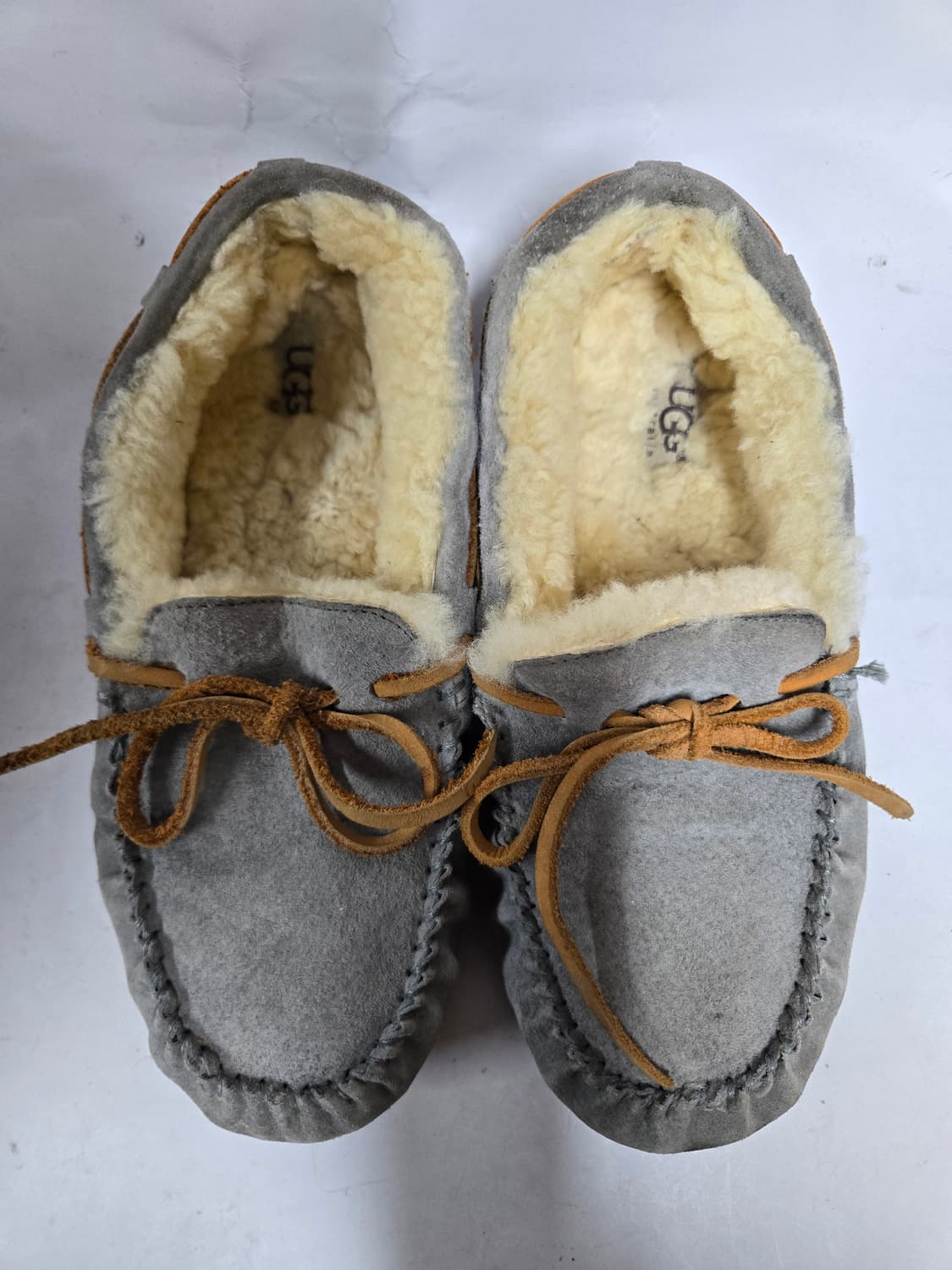 UGG 어그 모카신 슬리퍼 그레이220 상품이미지9