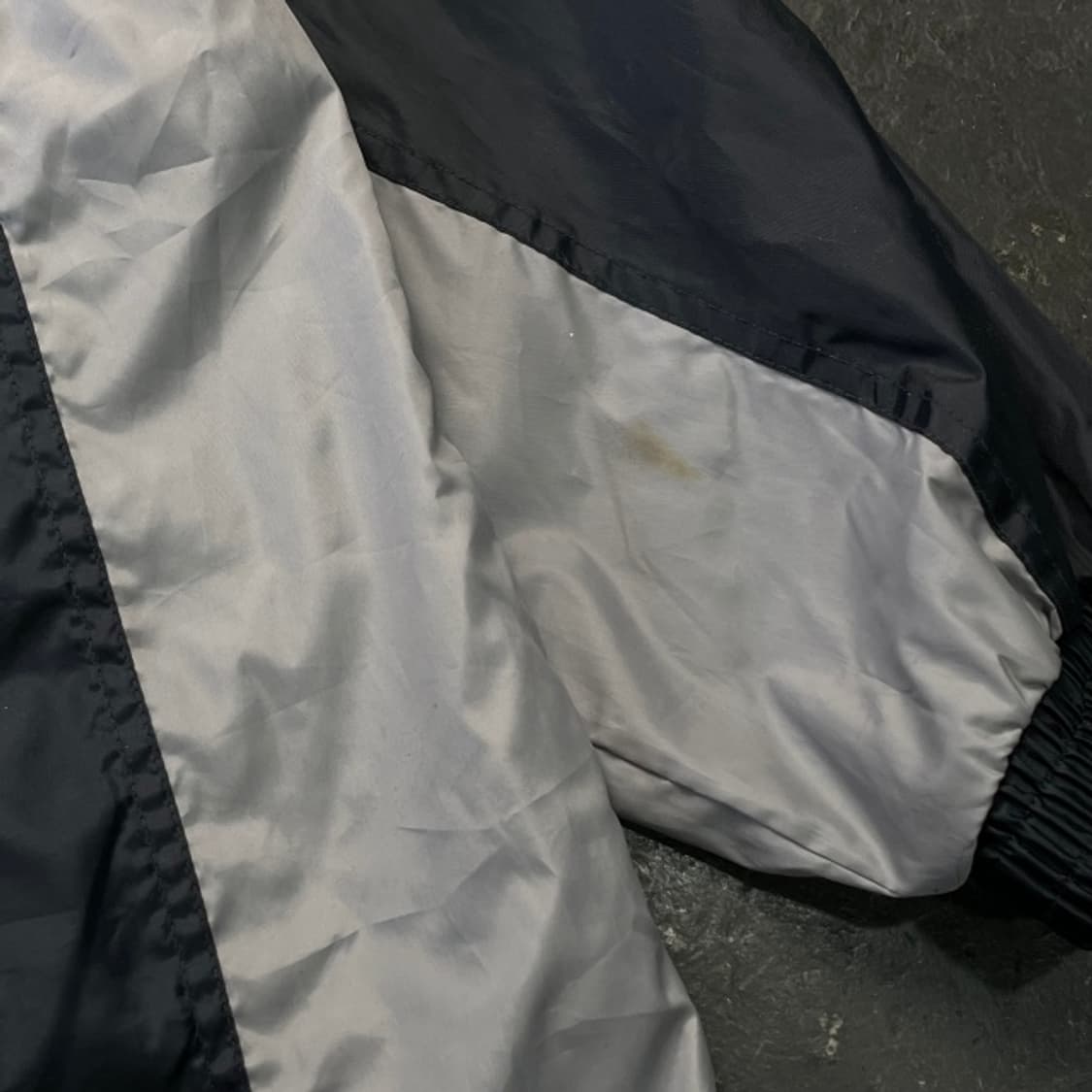 100 아디다스 올드스쿨 바람막이 상품이미지7