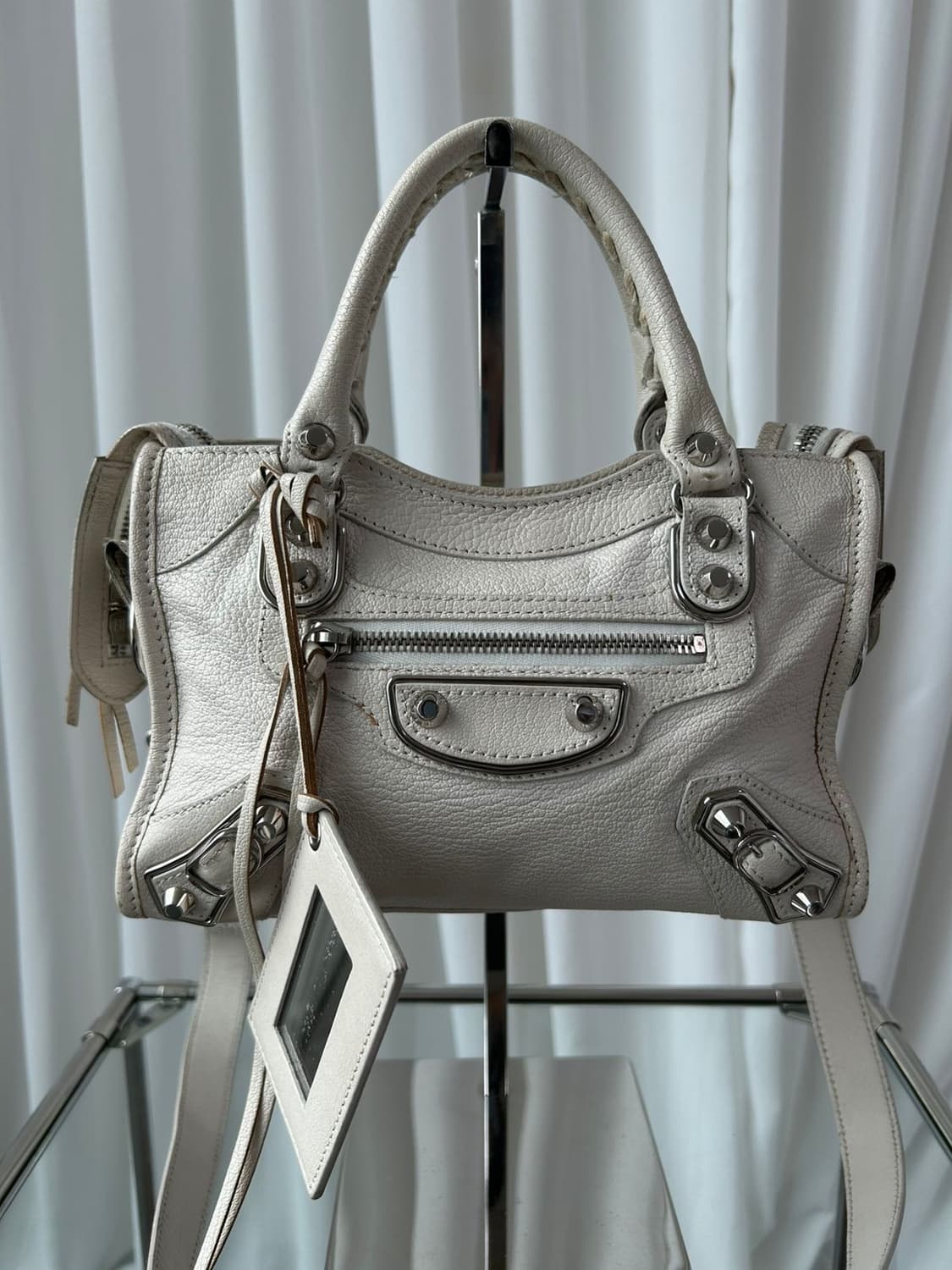 발렌시아가 메탈릭 엣지 시티 모터백 상품이미지3